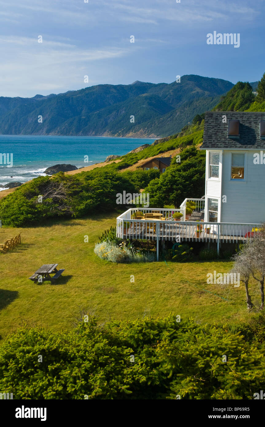 Résidences au Shelter Cove, sur la côte, perdu le comté de Humboldt, en Californie Banque D'Images