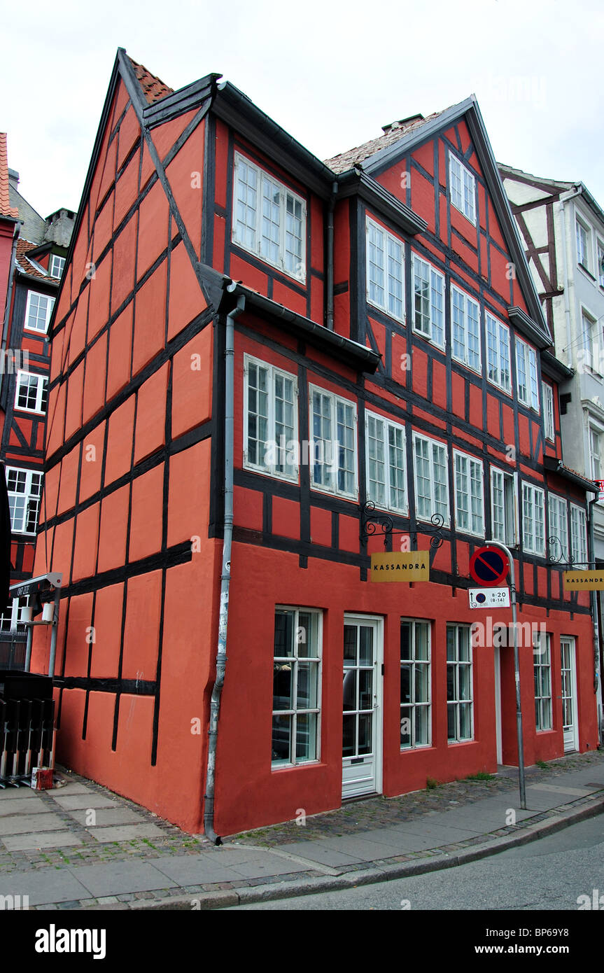 Bâtiment du XVIIe siècle abritant le restaurant Gronnegade, Gronnegade, Copenhague (Kobenhavn), Royaume du Danemark Banque D'Images