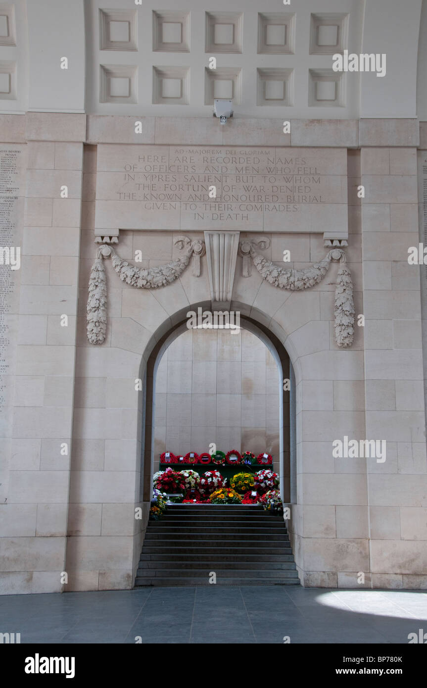 Porte de Menin, Ypres, Belgique mausolée Banque D'Images