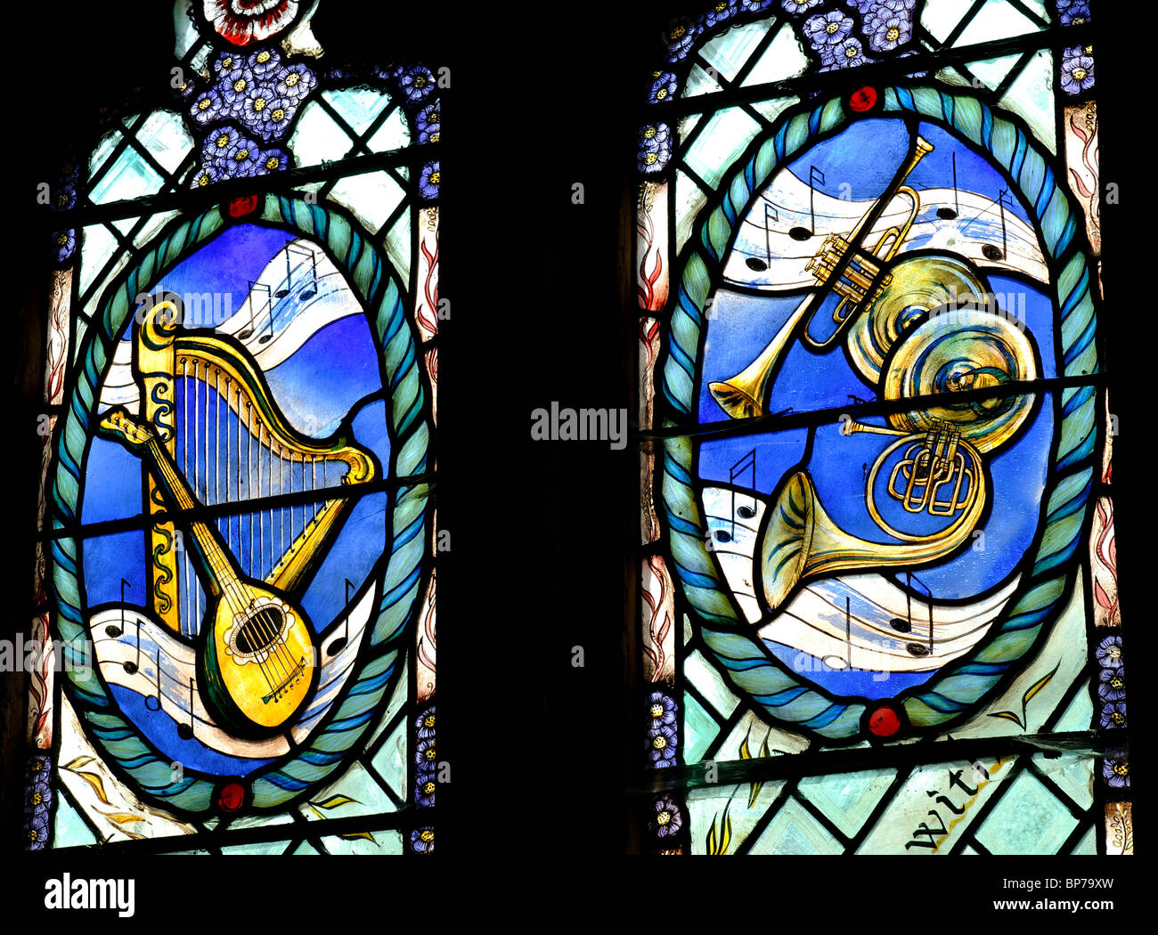 Vitrail à l'église de Saint-barthélemy, Fingest, Buckinghamshire, England, UK Banque D'Images