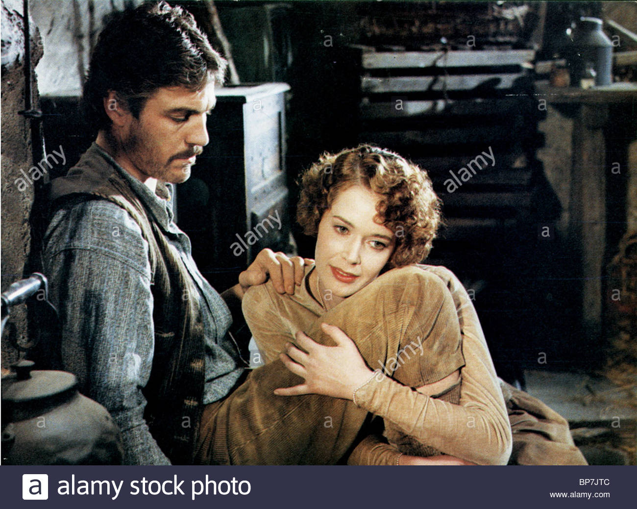 Les Amants De La Jeune Lady NICHOLAS CLAY, SYLVIA KRISTEL, L'amant de Lady Chatterley, 1981 Banque
