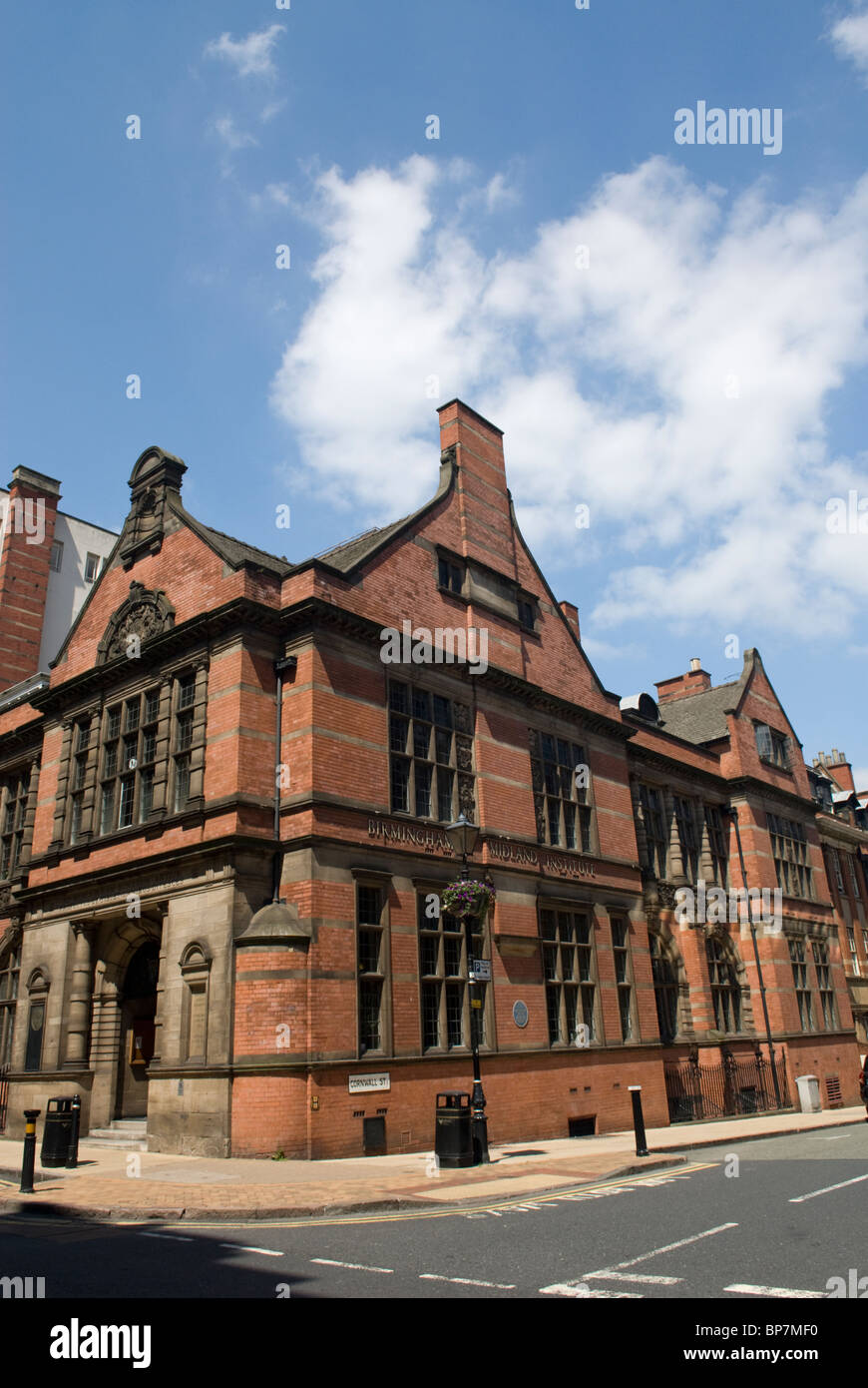 L'Institut & Midland Birmingham, Birmingham, West Midlands, Angleterre. Banque D'Images