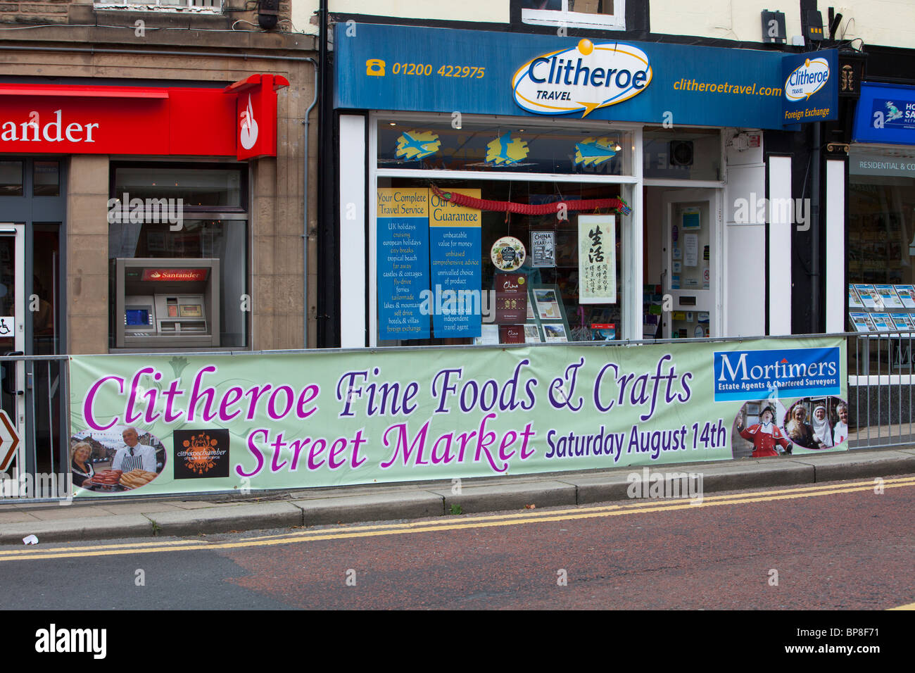 Dans une publicité pour un marché de rue et de l'alimentation juste en Clitheroe, Lancashire, Royaume-Uni. Banque D'Images