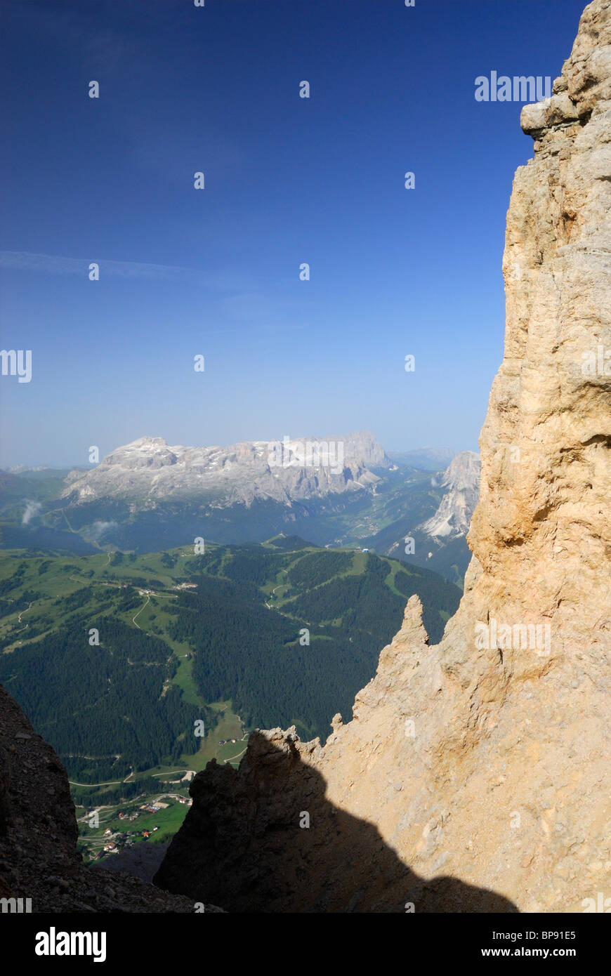 Vue depuis la Varella de Sella, Naturpark Fanes-Sennes-Prags, Dolomites, Trentino-Alto Adige/Tyrol du Sud, Italie Banque D'Images