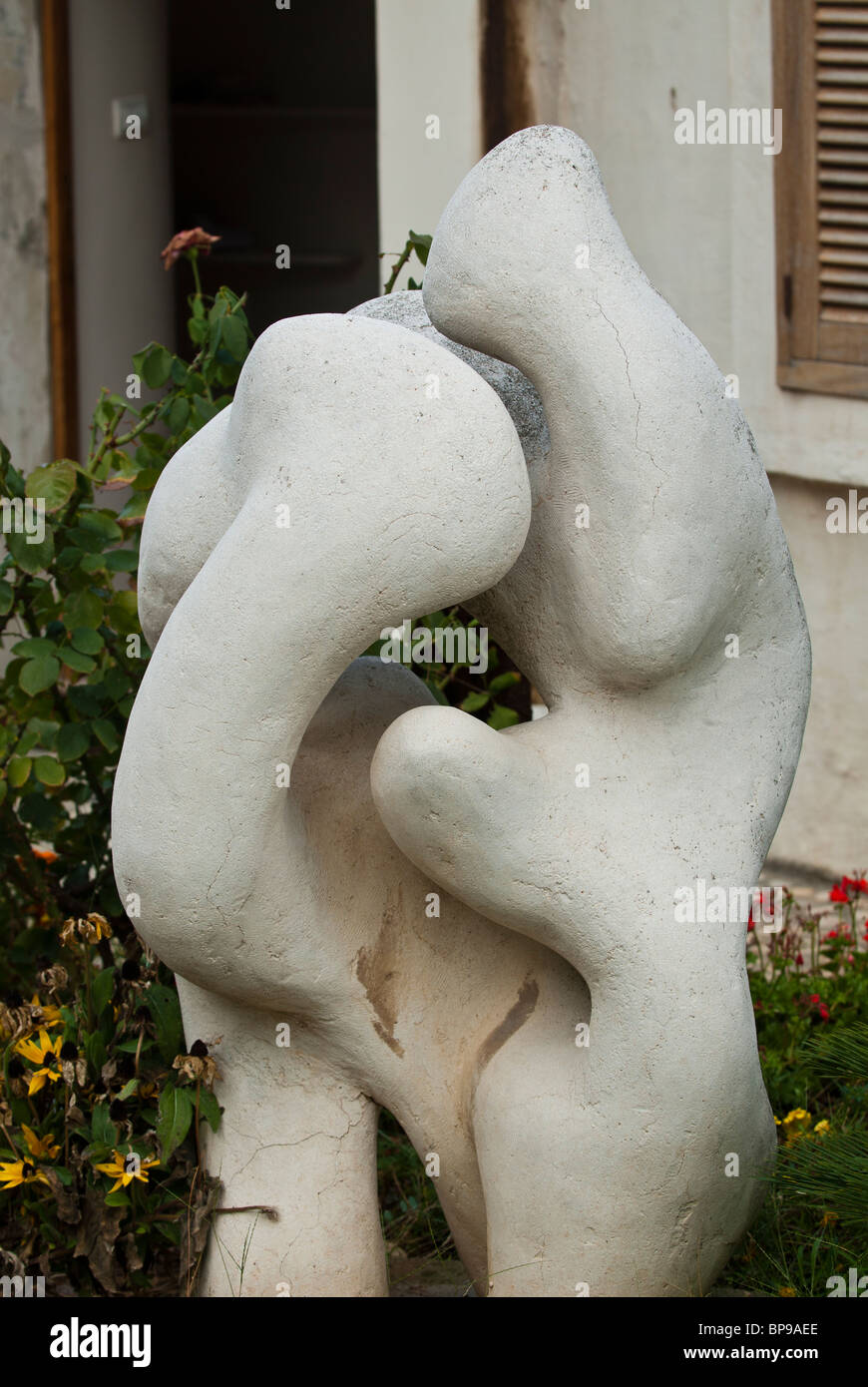 La sculpture sur pierre affiché dans le musée en plein air de Rachana par artiste Anachar Basbous Liban Moyen Orient Banque D'Images