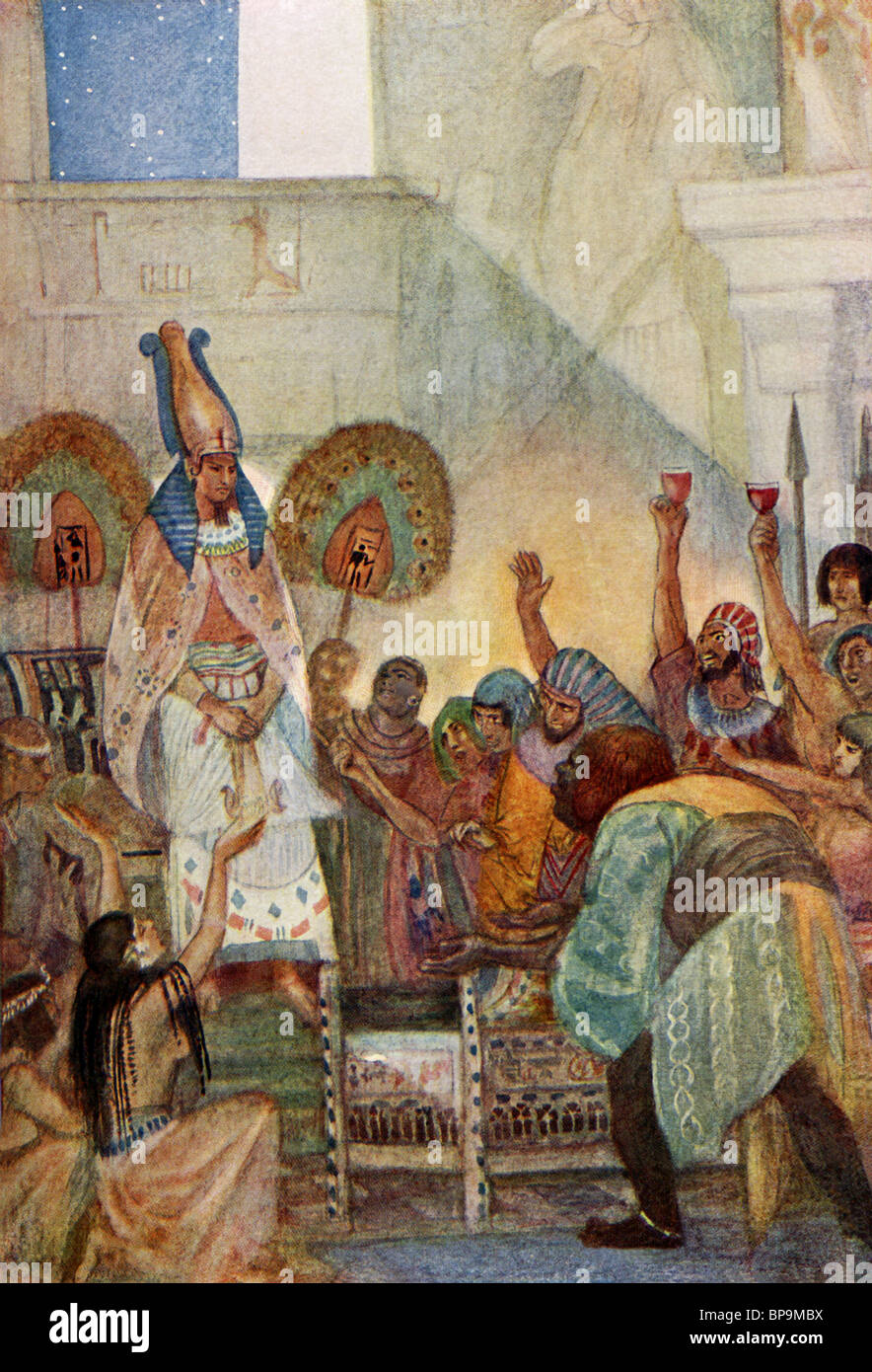 Le dieu égyptien Osiris (à gauche) est dupée par le dieu Set à l'étape en un beau cercueil fait par jeu. Banque D'Images