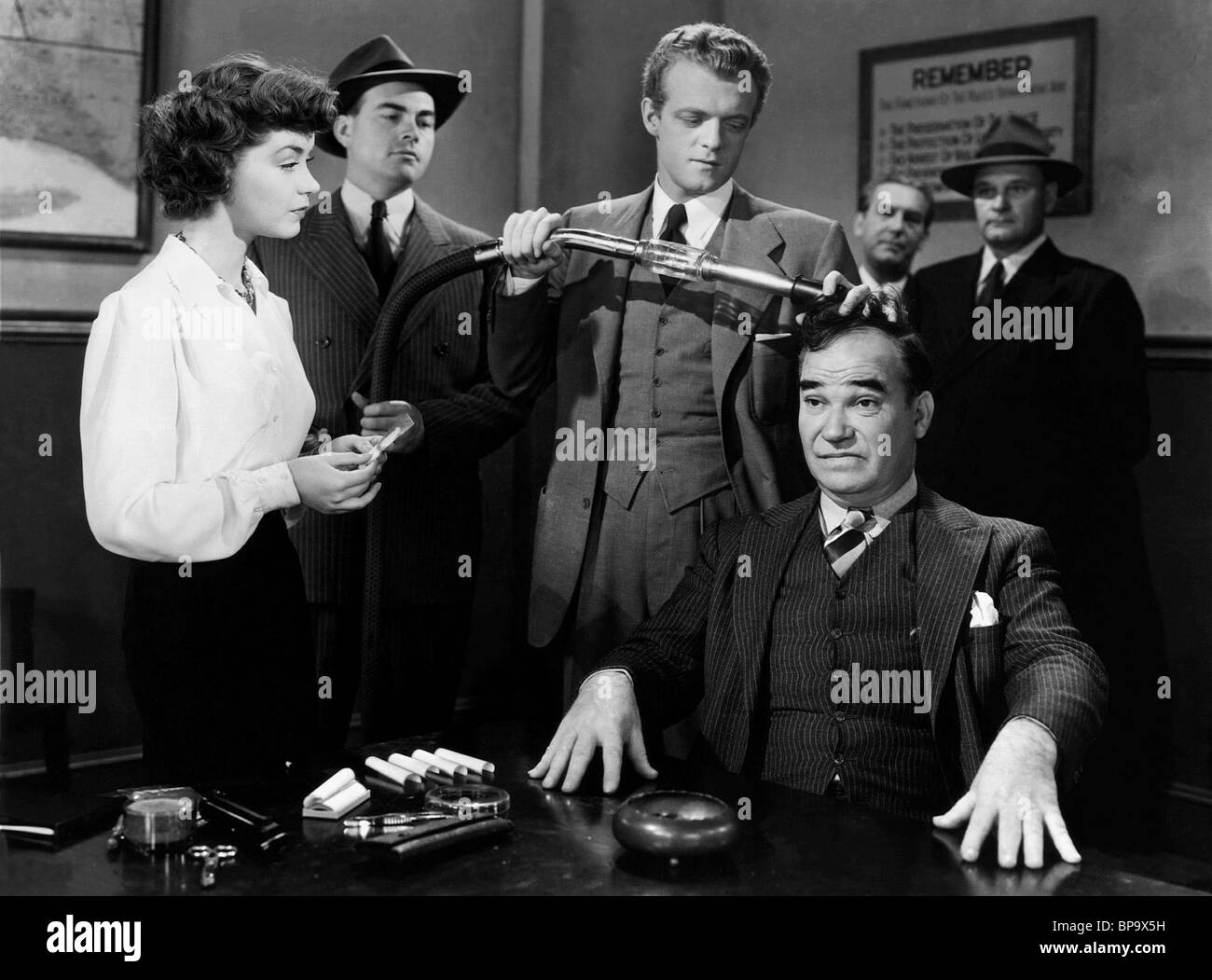 MARSHA HUNT, VAN HEFLIN, Kid Glove KILLER, 1942 Banque D'Images