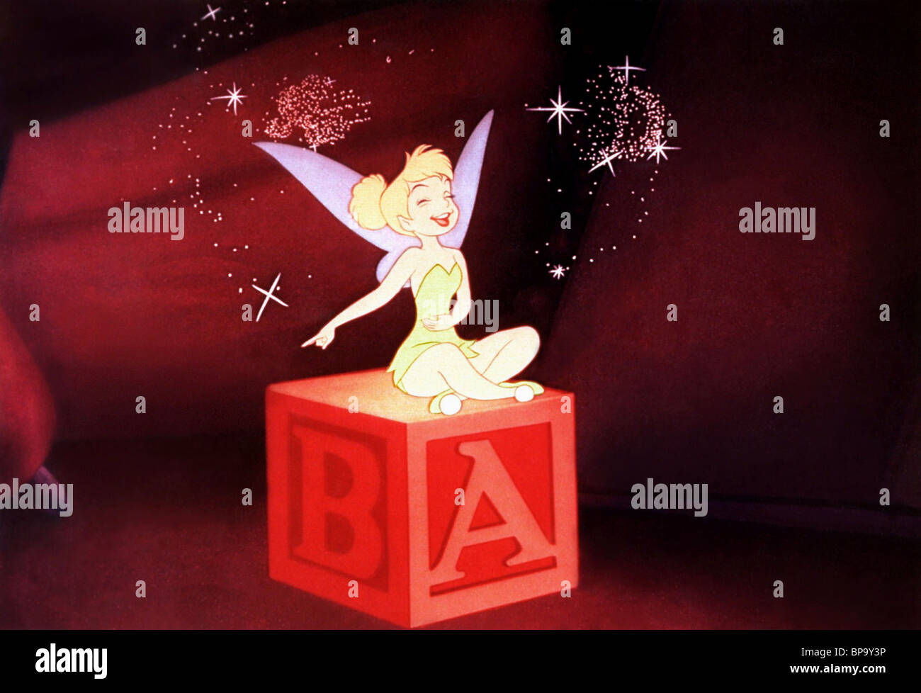 Peter Pan Clochette Comme Peter Pan Titre Du Film Peter Pan Banque d