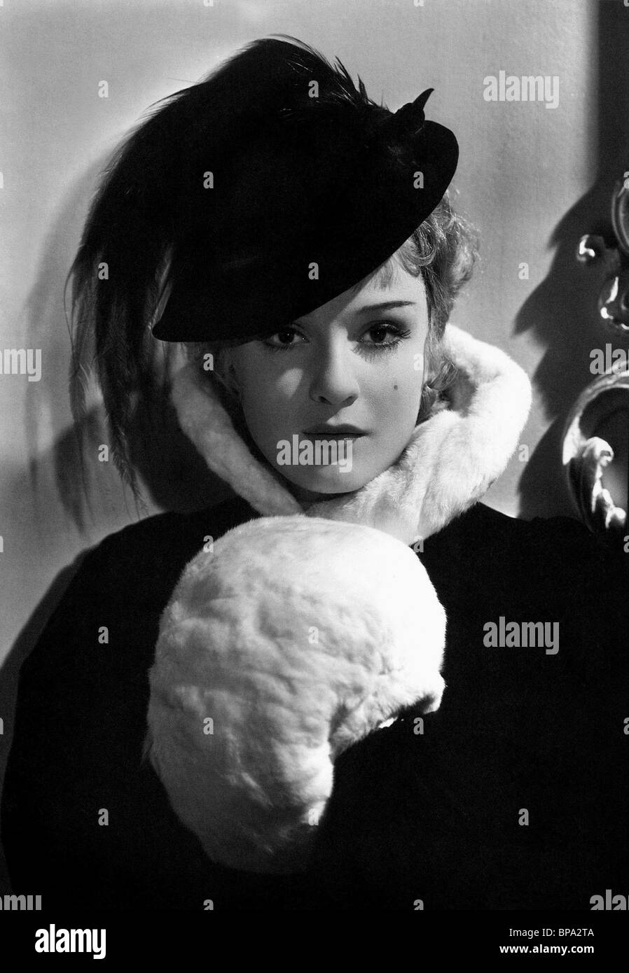 ANNA STEN DAME DES BOULEVARDS ; NANA (1934) Banque D'Images