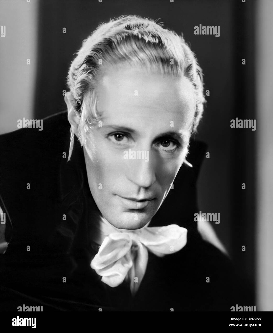 LESLIE HOWARD Le Mouron rouge (1934) Banque D'Images