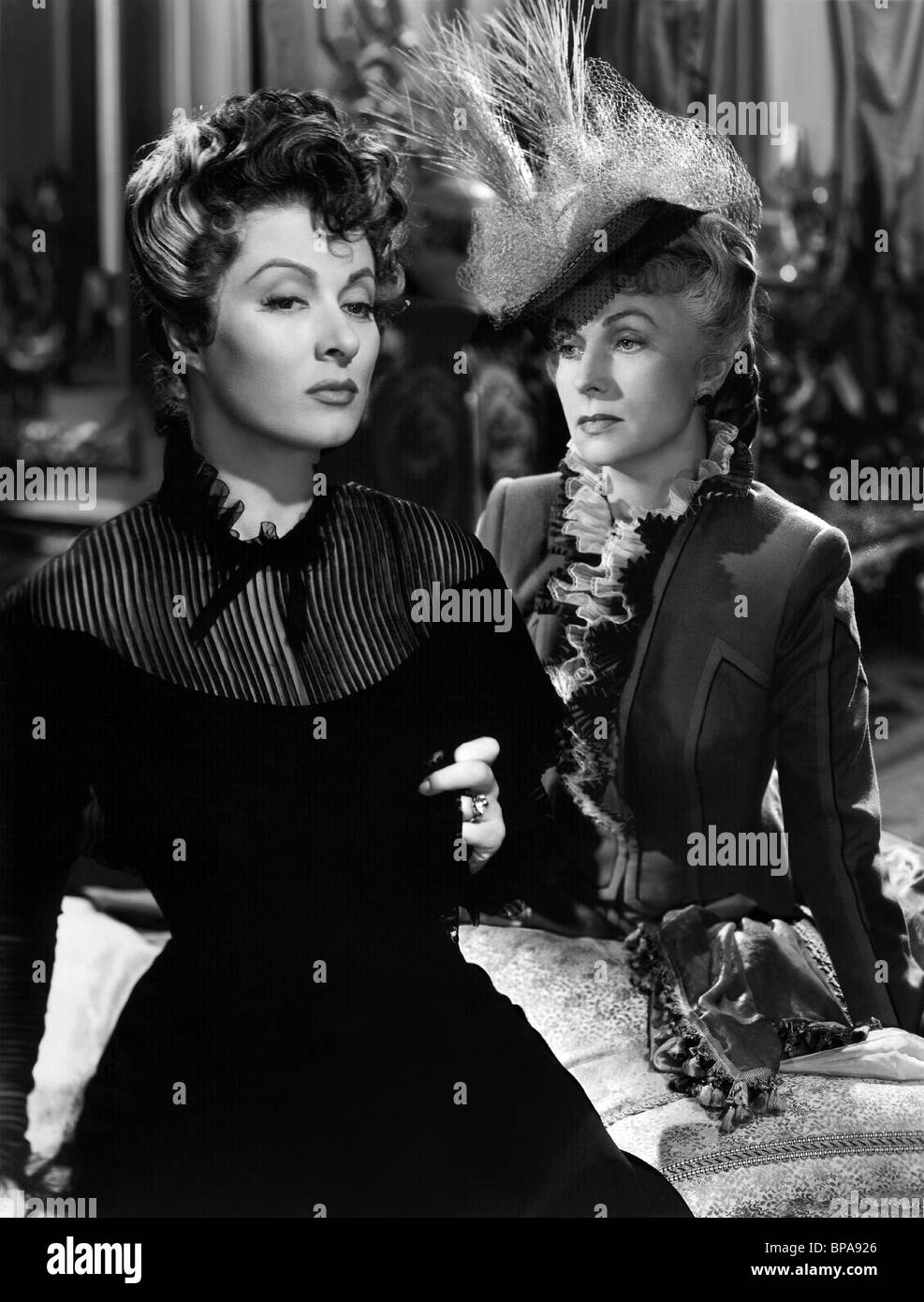 GREER GARSON, AGNES MOOREHEAD, Mme. PARKINGTON, 1944 Banque D'Images