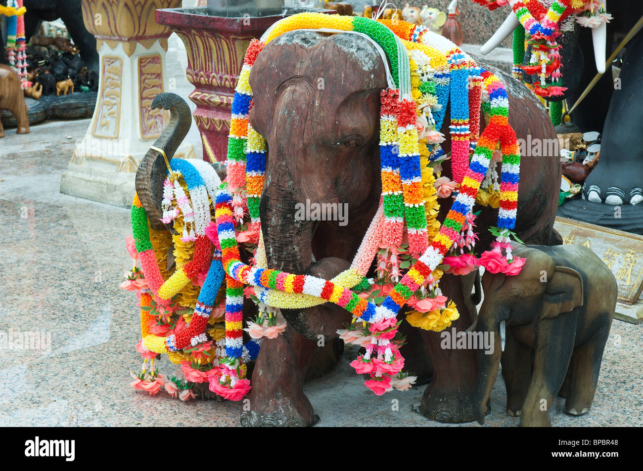 Temple de l'éléphant à Phrom Thep cape Phuket Thaïlande. Banque D'Images