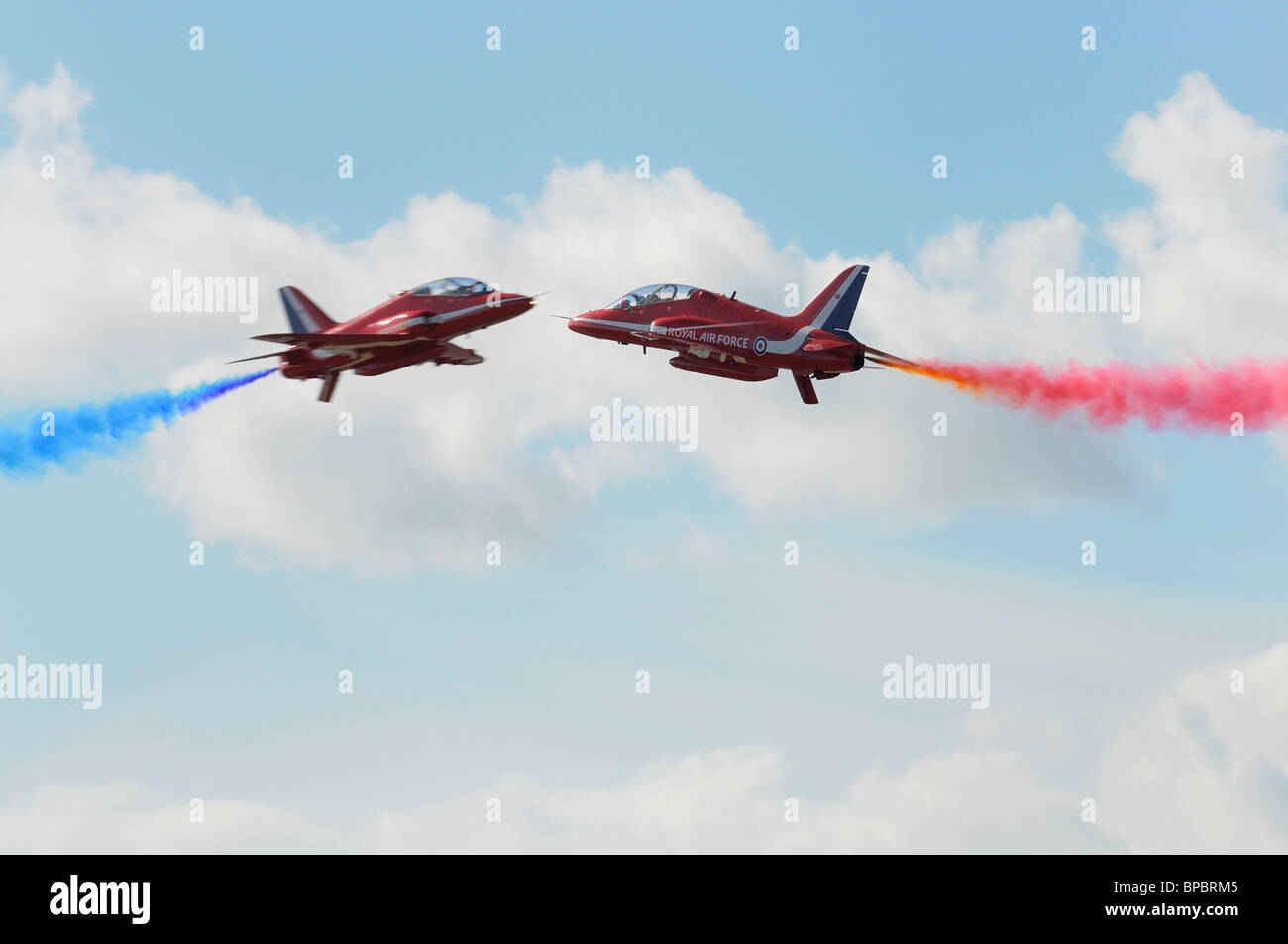 La Royal Air Force britannique des flèches rouges Aerobatic Display Team frisson au RIAT 2010 Royal International Air Tattoo Salon RAF Banque D'Images