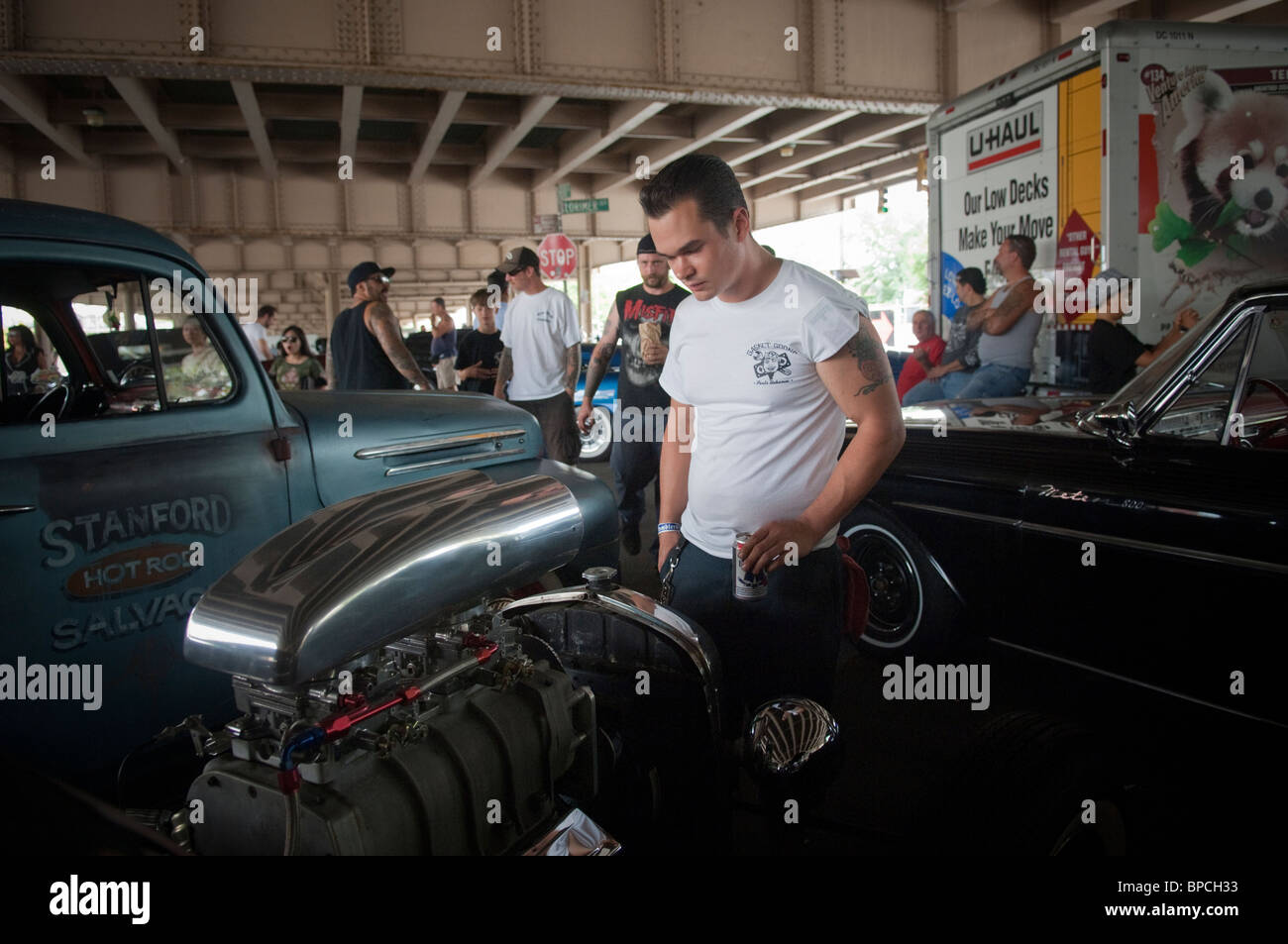 10e édition de la 'Tue Kustom et Hot Rod Thrills' car show à Williamsburg, Brooklyn à New York Banque D'Images