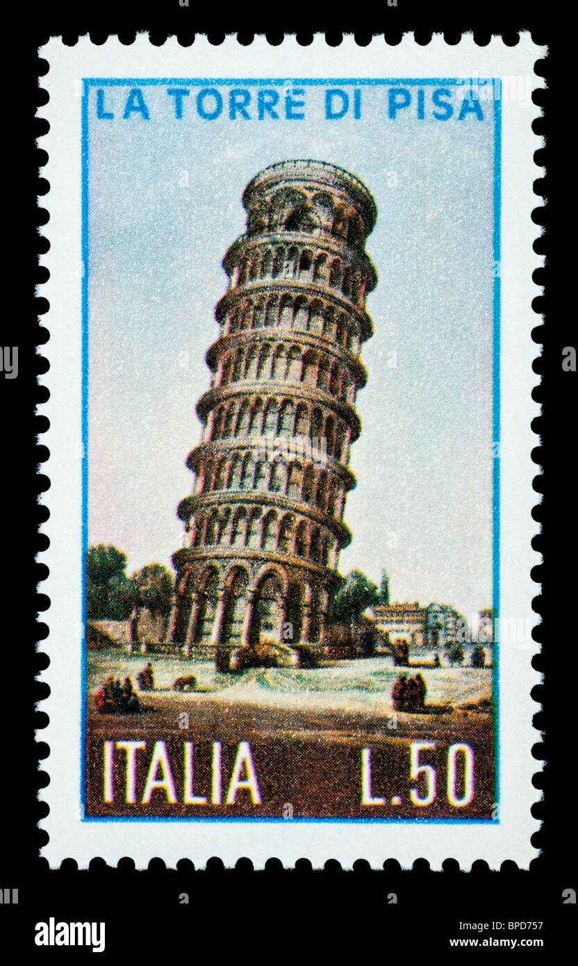 Italie - circa 1970 : un timbre-poste imprimé en Italie montrant la tour de Pise, vers 1970 Banque D'Images