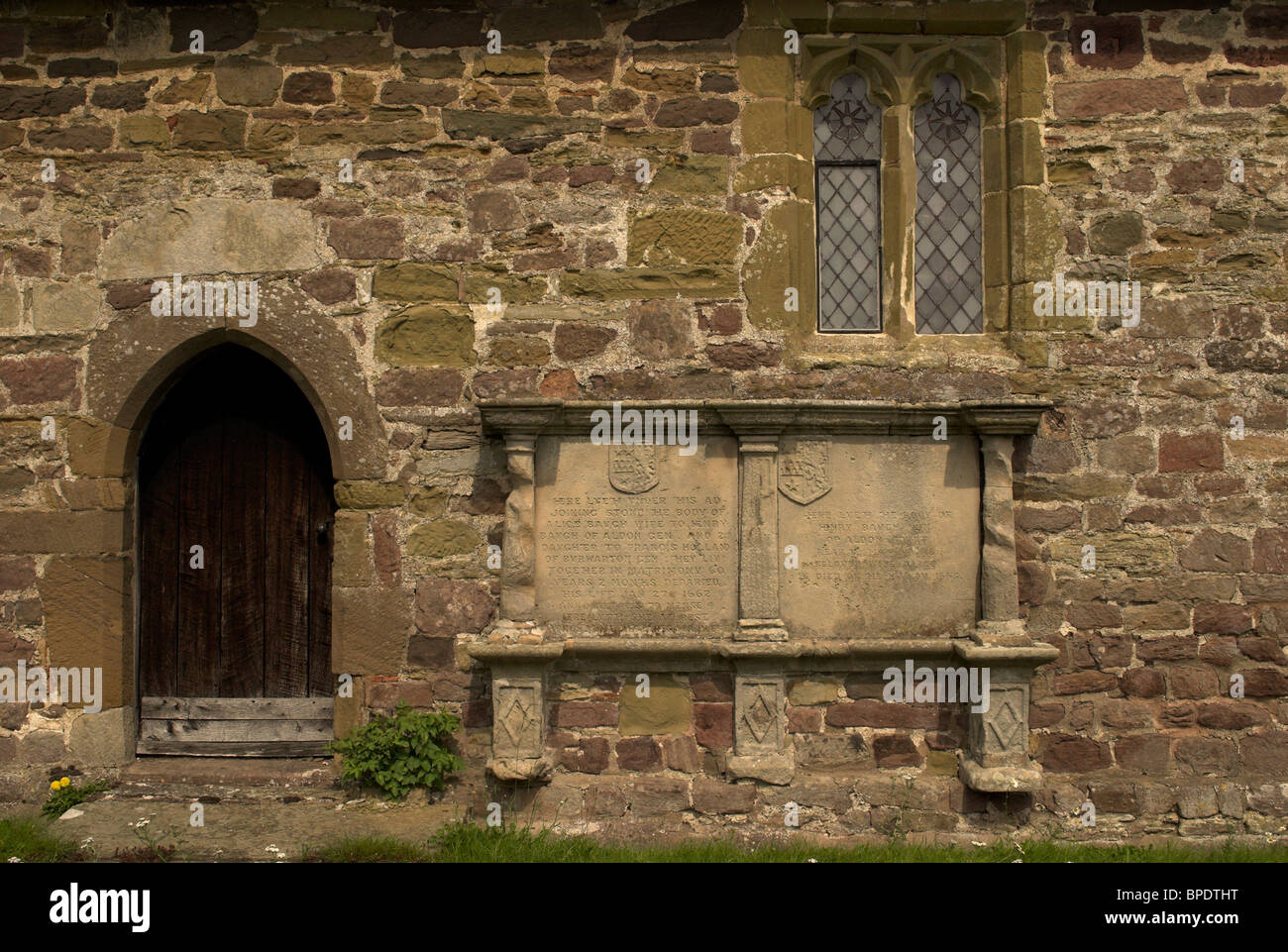 Partie de St John the Baptist Church, Stokesay, Shropshire, Angleterre. Banque D'Images