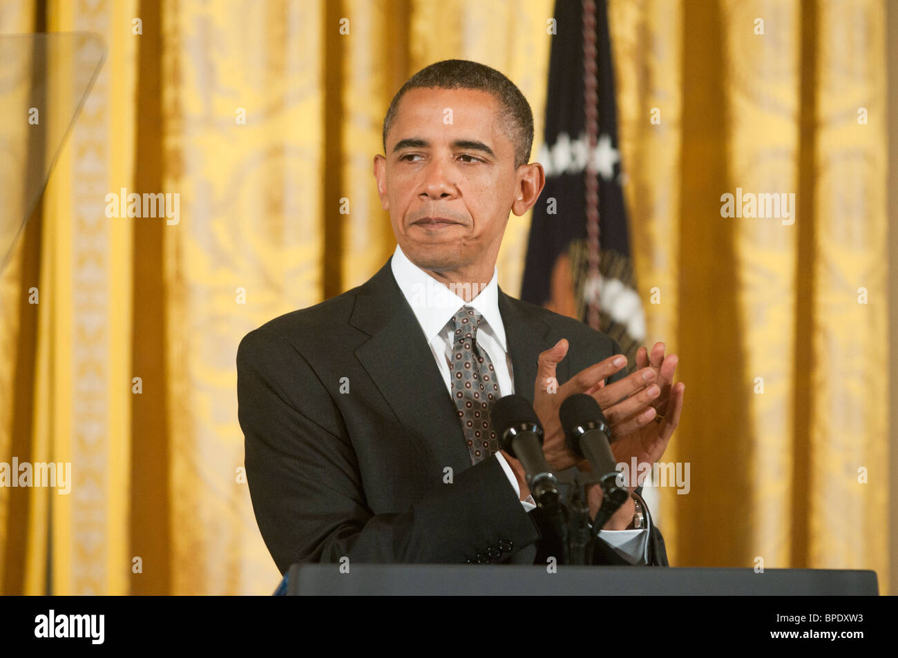 Barak Obama parle à une nouvelle conférence à Washington DC. Banque D'Images
