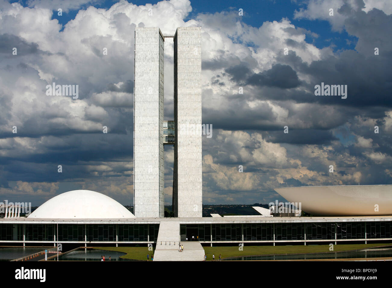 Congresso Nacional ou le Congrès national conçu par Oscar Niemeyer, Brasilia, Brésil. Banque D'Images