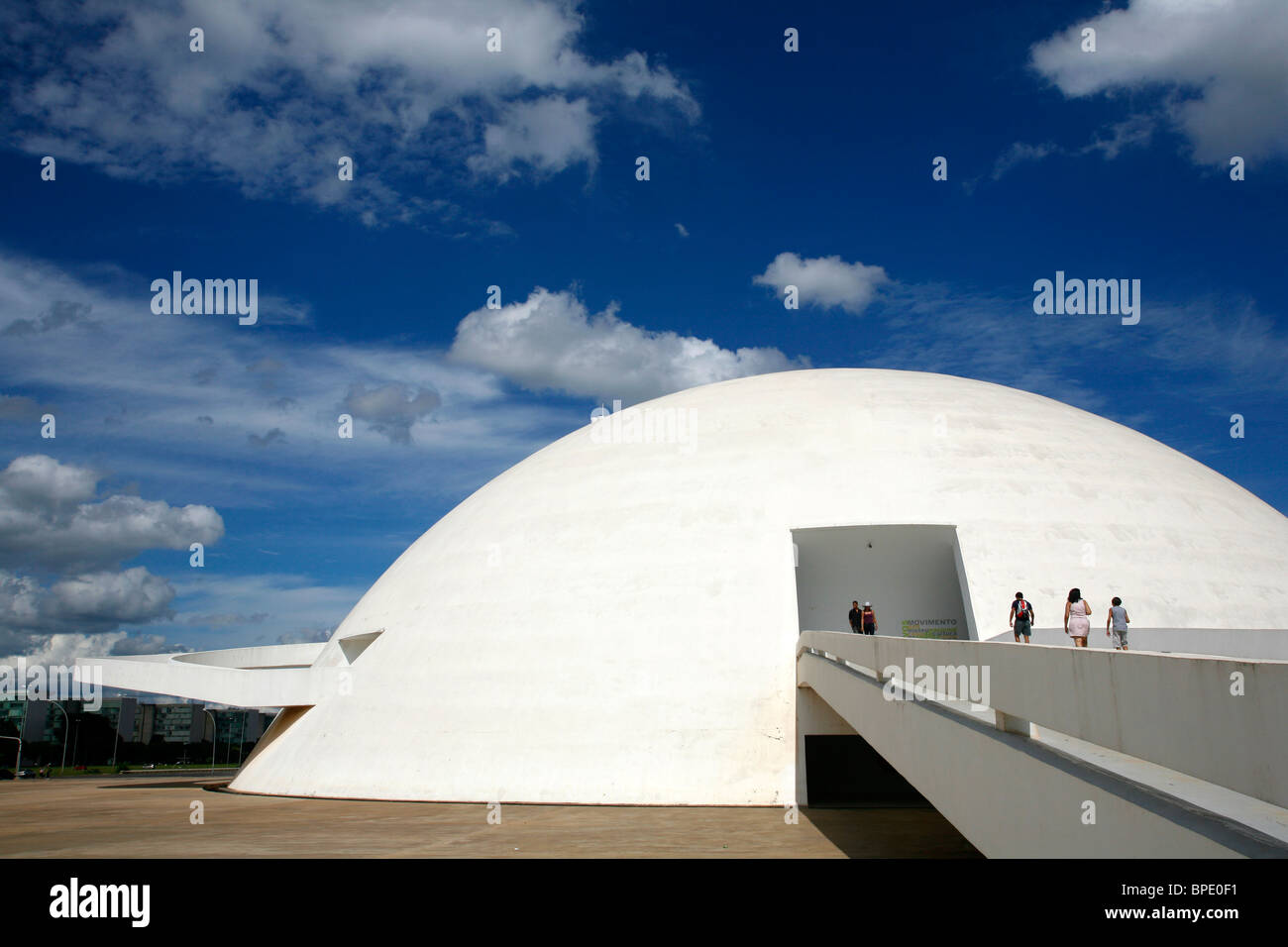 Musée National ou le Musée National, conçu par Oscar Niemeyer, Brasilia, Brésil. Banque D'Images