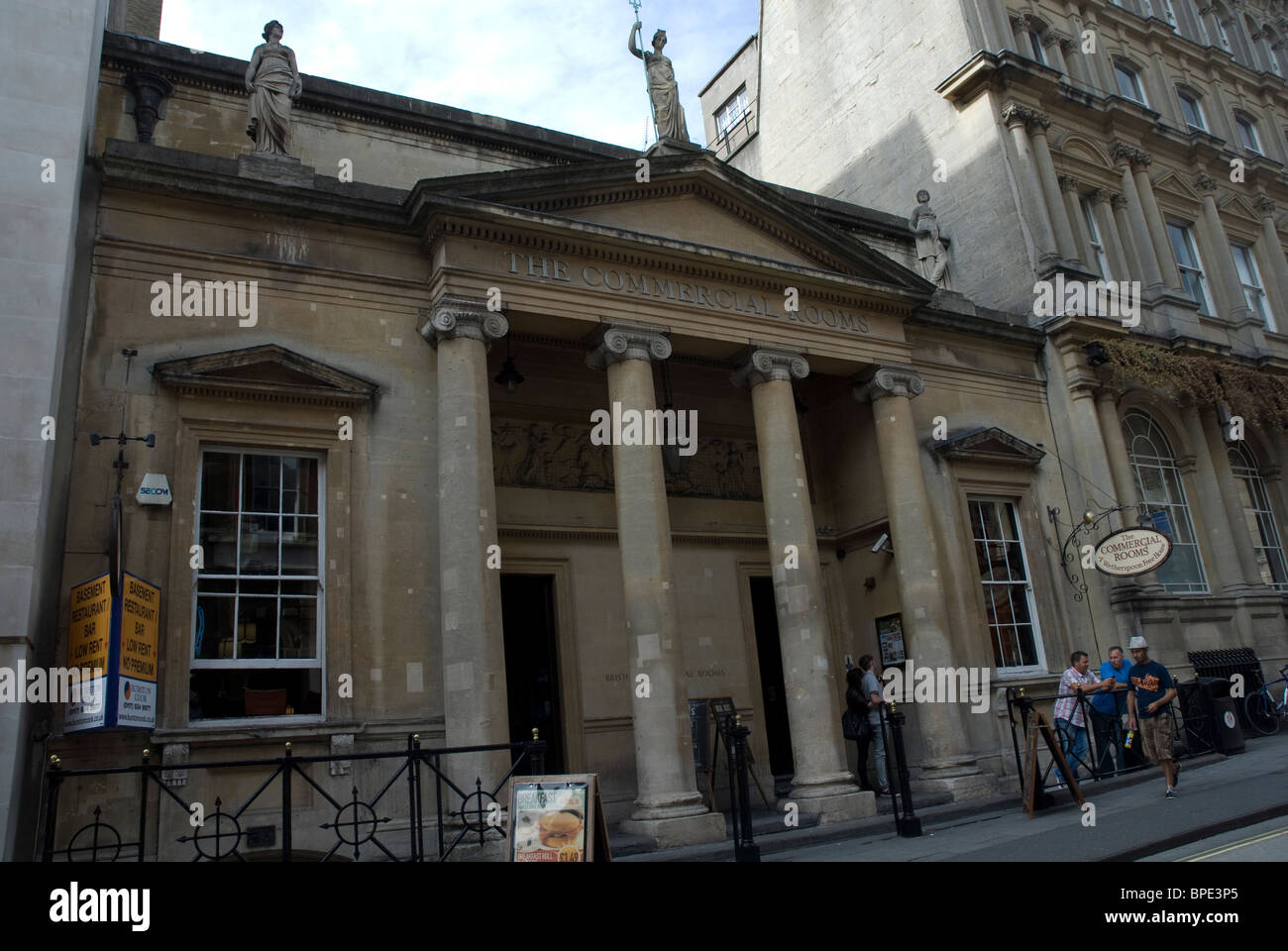 Chambres commerciales - - Bristol England UK Wetherspoons Banque D'Images