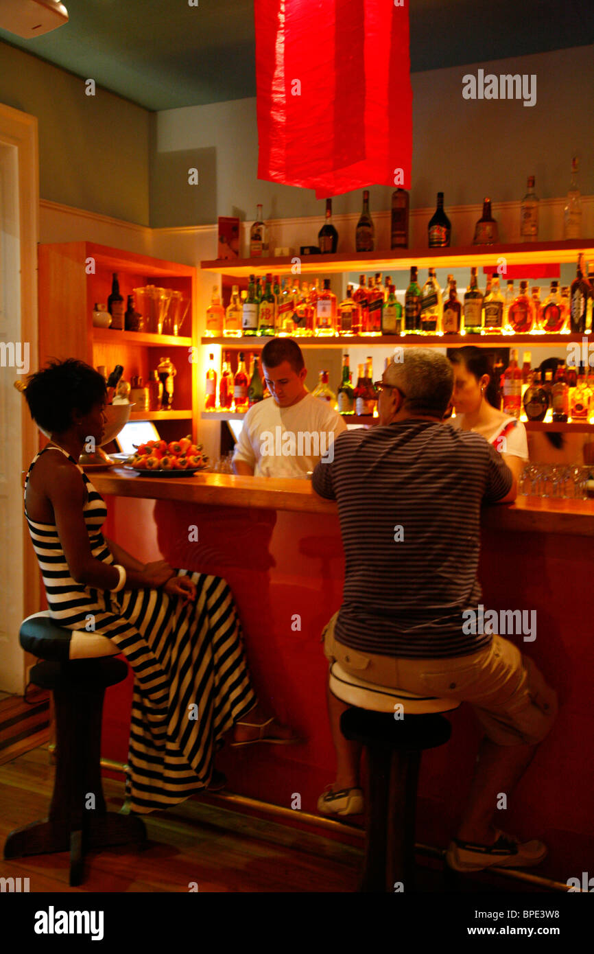 Le quartier gourmand Praia" bar et restaurant sur Ipanema, Rio de Janeiro, Brésil. Banque D'Images