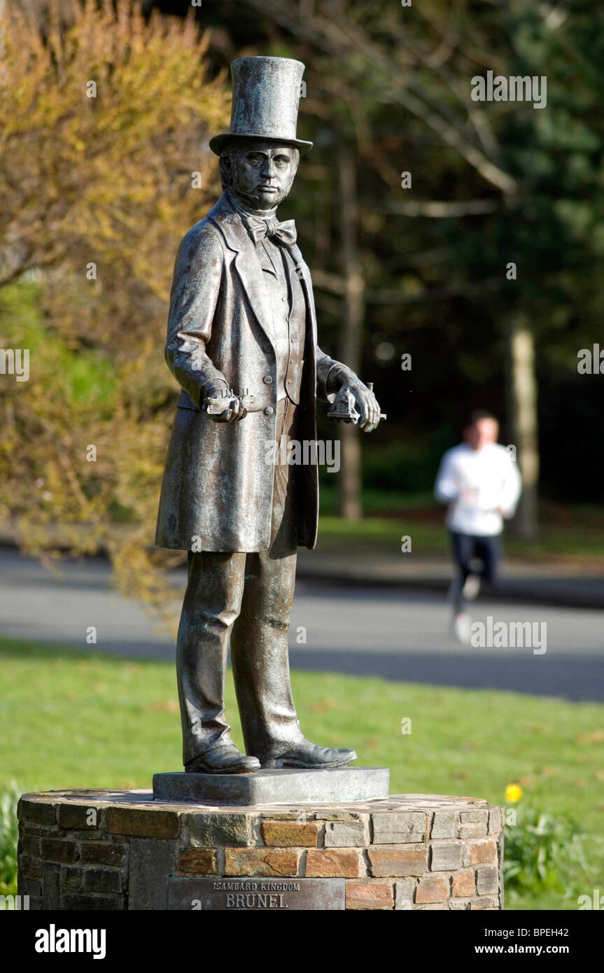 La statue de 8 pieds de l'ingénieur Isambard Kingdom Brunel qui leur a été volé, Quai Brunel dans Neyland Pembrokeshire. Banque D'Images