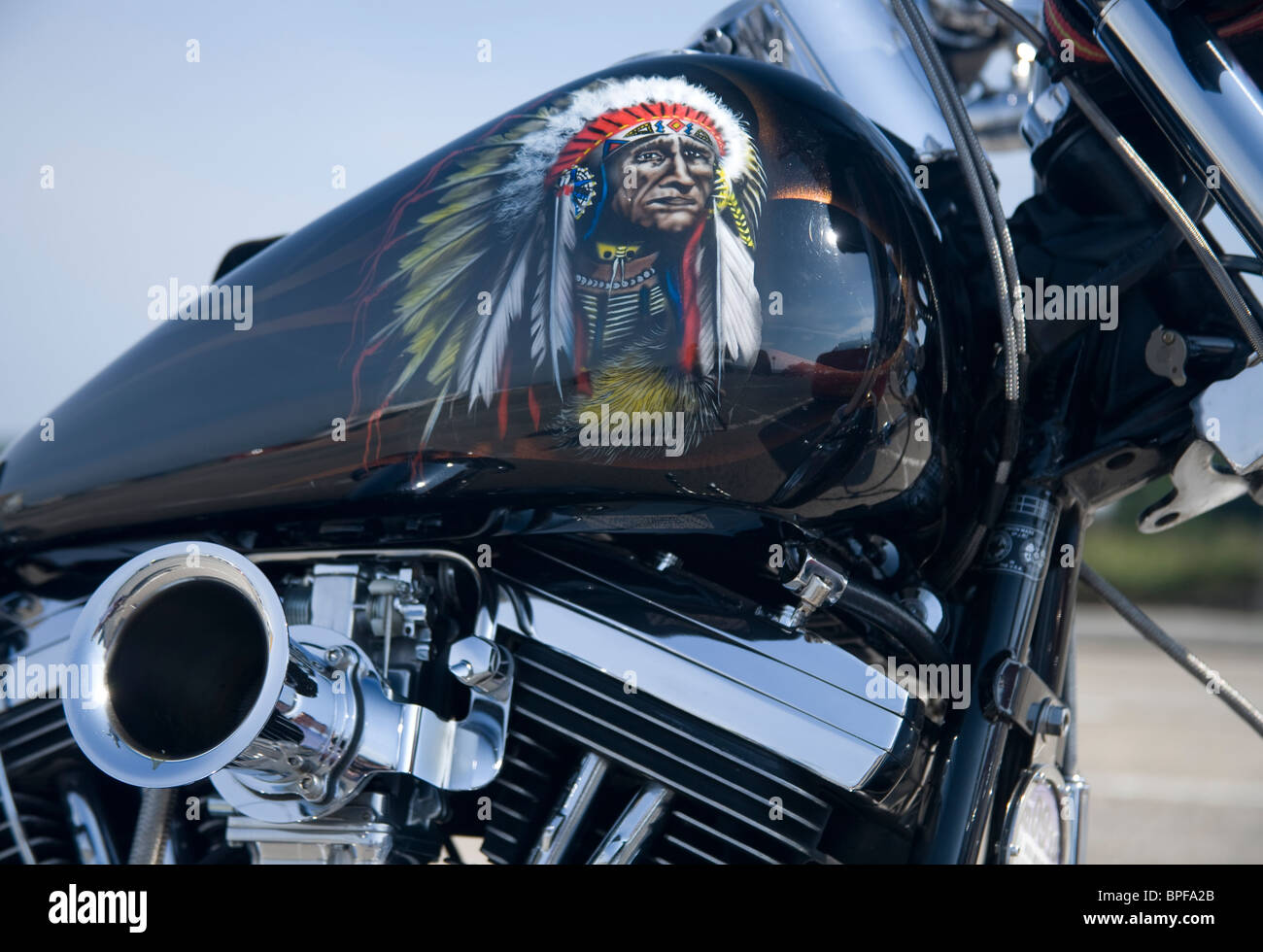 Harley davidson custom painted Banque de photographies et d’images à ...