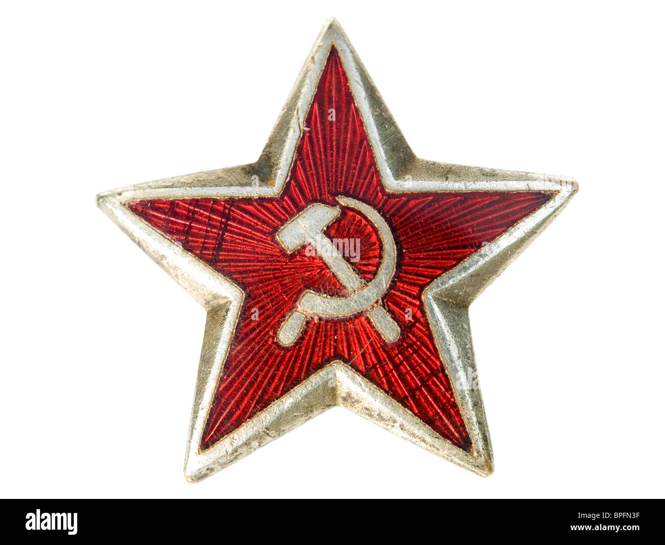 Ancien star avec faucille et marteau isolé sur un fond blanc. Banque D'Images