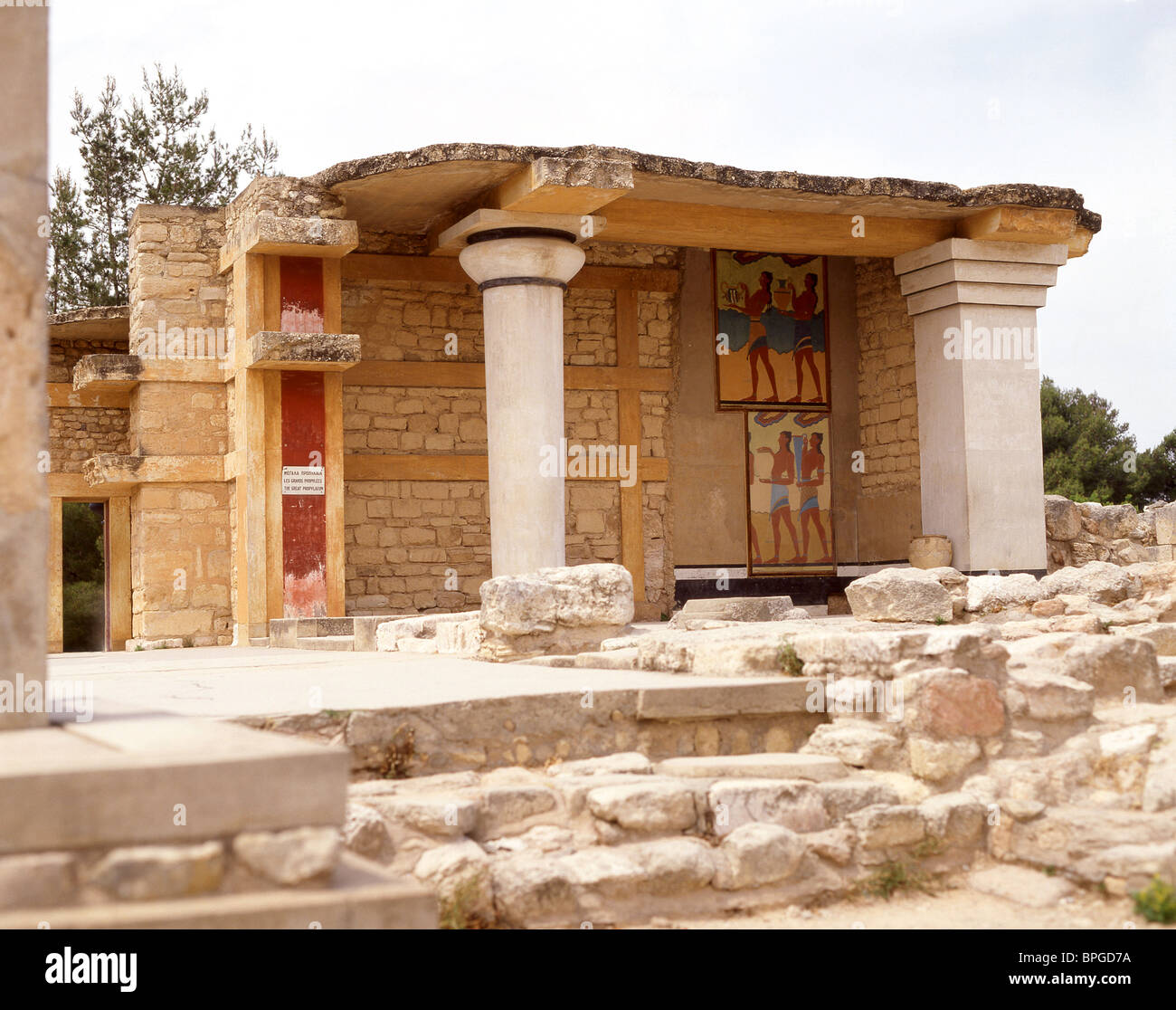 L'Propylaeum, Palais de Knossos (Knosos), Héraklion (Irakleio), Région Irakleio, Crète, Grèce (Crète) Banque D'Images