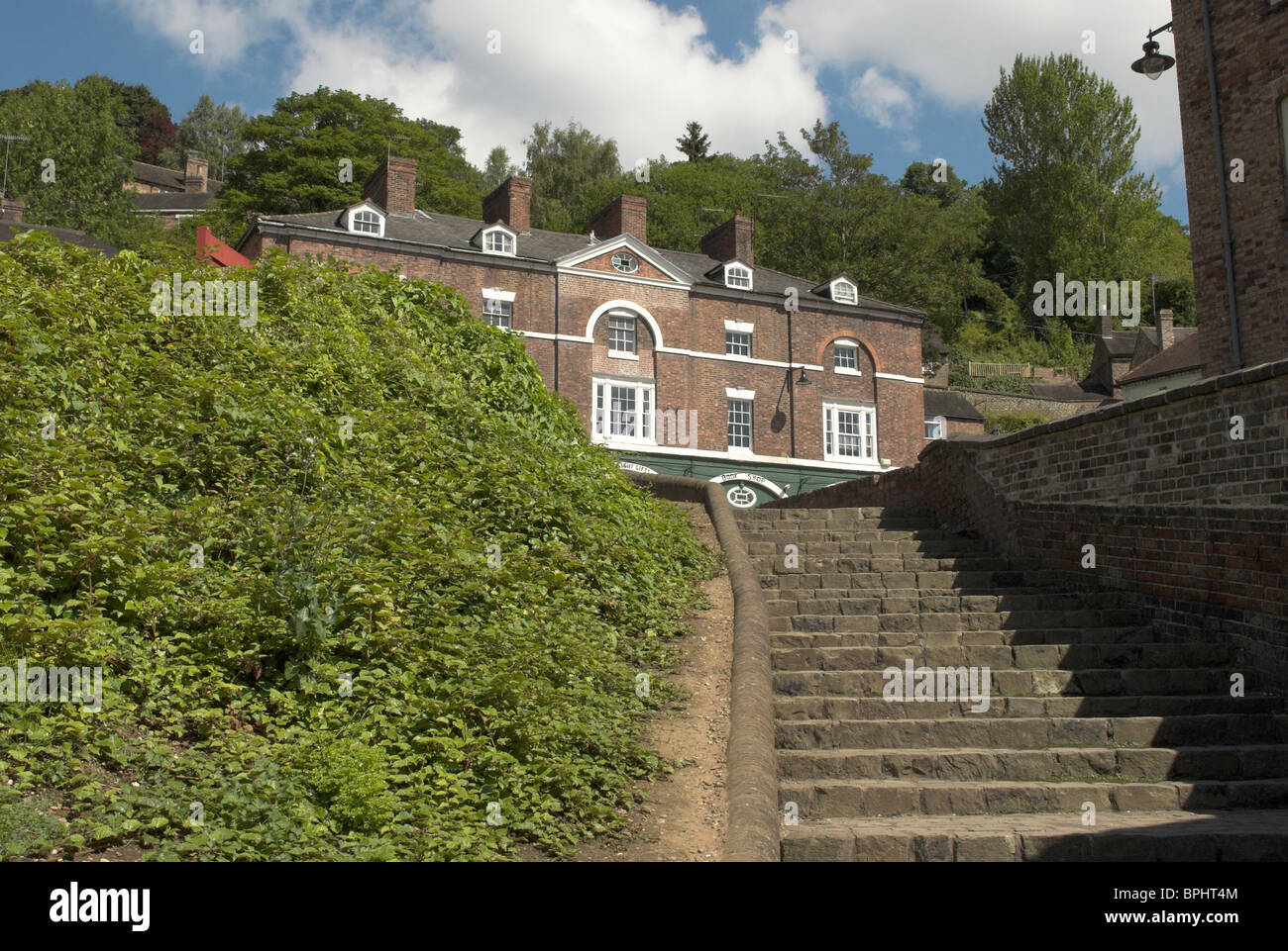 Étapes suivantes jusqu'à la colline de tontine, Ironbridge, Shropshire. Banque D'Images