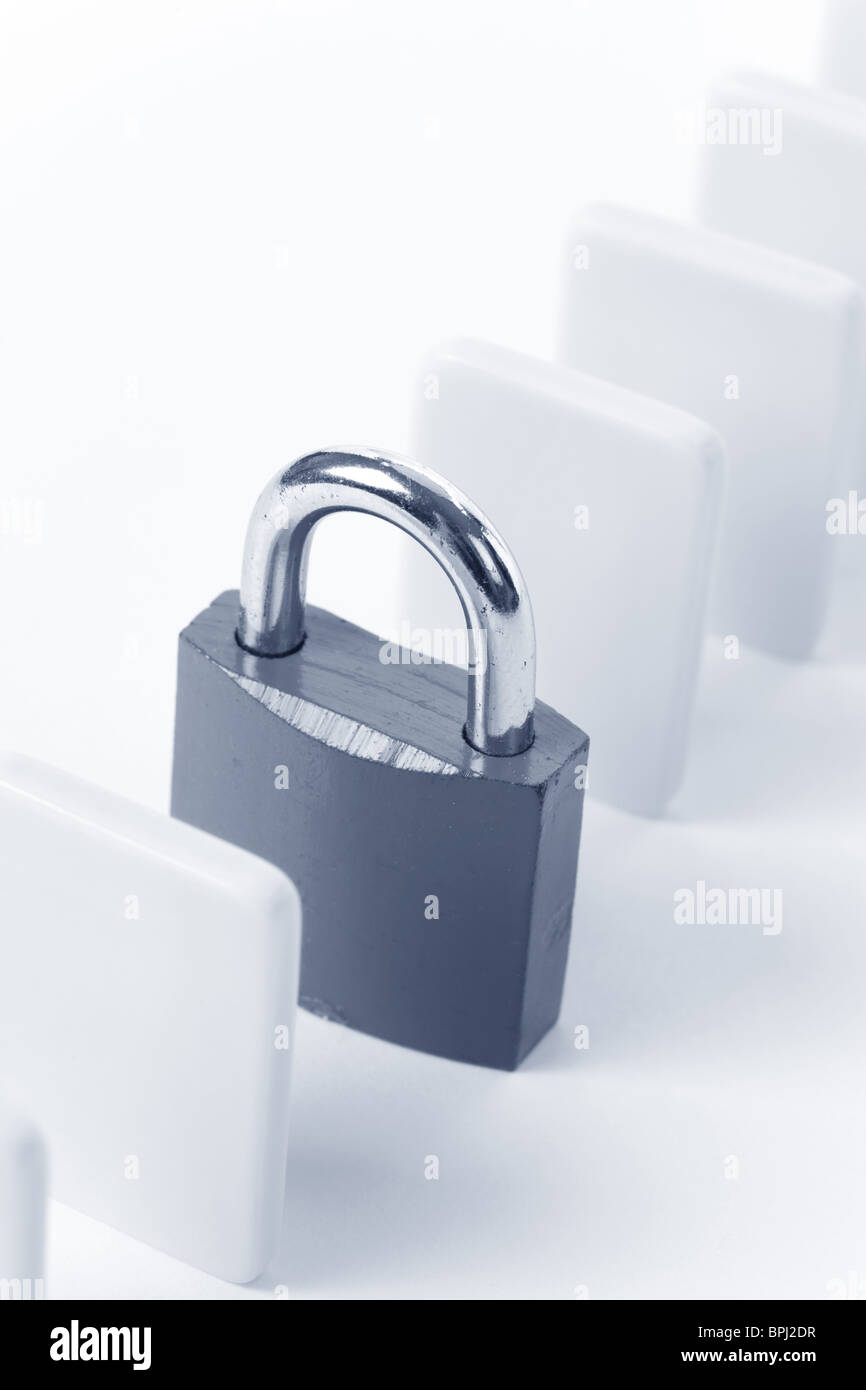 Domino et Lock, Concept de contrôle des dommages Banque D'Images