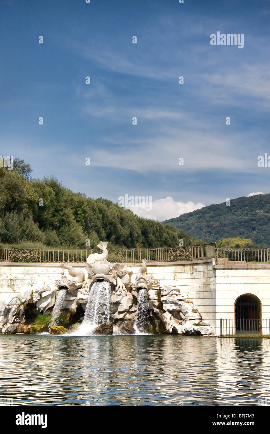 Fontaine à Palais Royal de Caserta, Italie Banque D'Images