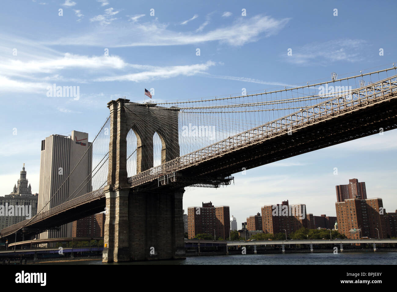 Pont de Brooklyn. Manhattan Skyline. New York. Nord Banque D'Images