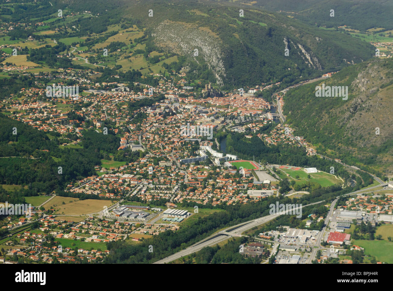 Vue aérienne de la ville de Foix, Ariège, Midi-Pyrénées, France Banque D'Images