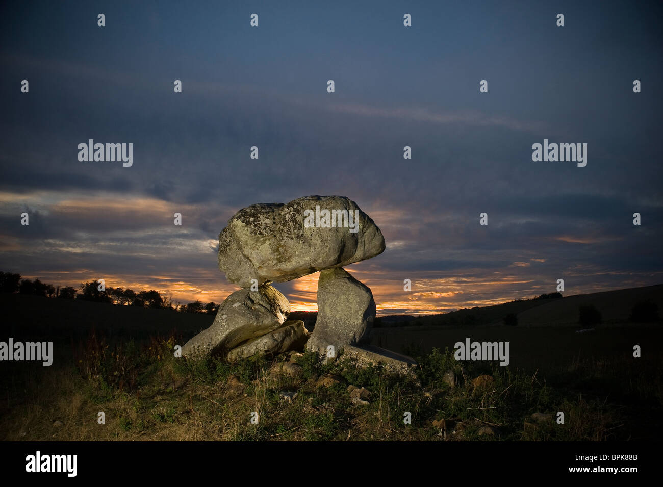 Le Devil's Den sépulture néolithique, Marlborough Downs, Wiltshire, Royaume-Uni Banque D'Images