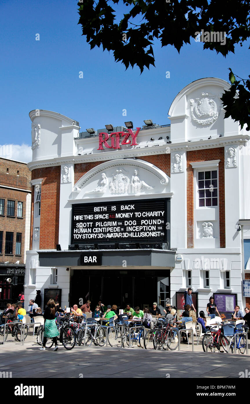 Le Ritzy Cinema, Brixton, Ovale Coldharbor Lane, Brixton, London Borough of Lambeth, Greater London, Angleterre, Royaume-Uni Banque D'Images