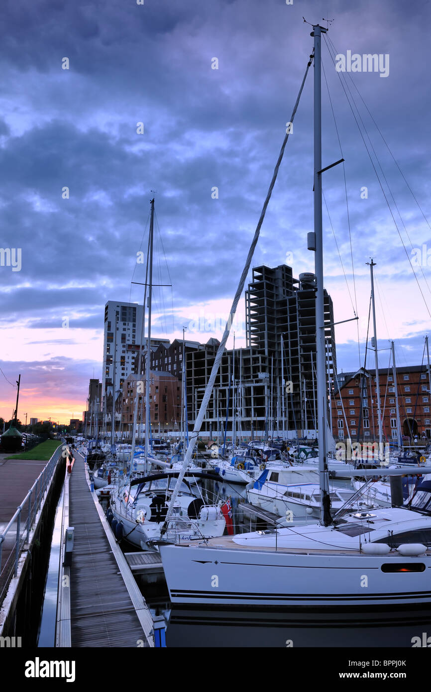 Marina Ipswich au coucher du soleil Banque D'Images