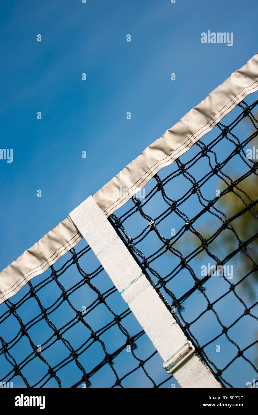 Vue en perspective du filet de tennis. Banque D'Images