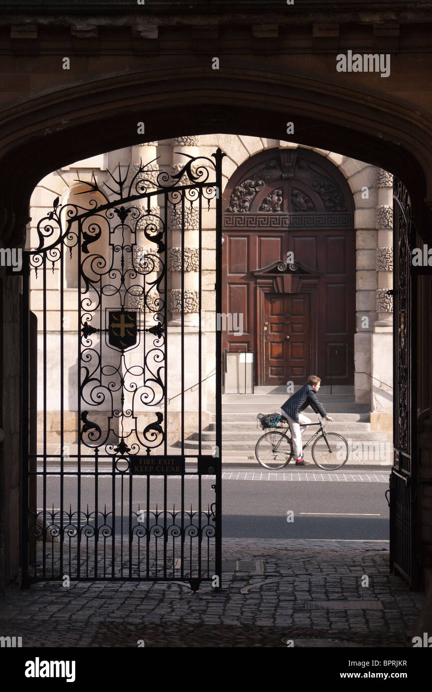 Portes à l'intérieur de portes, Logic Lane Oxford Banque D'Images