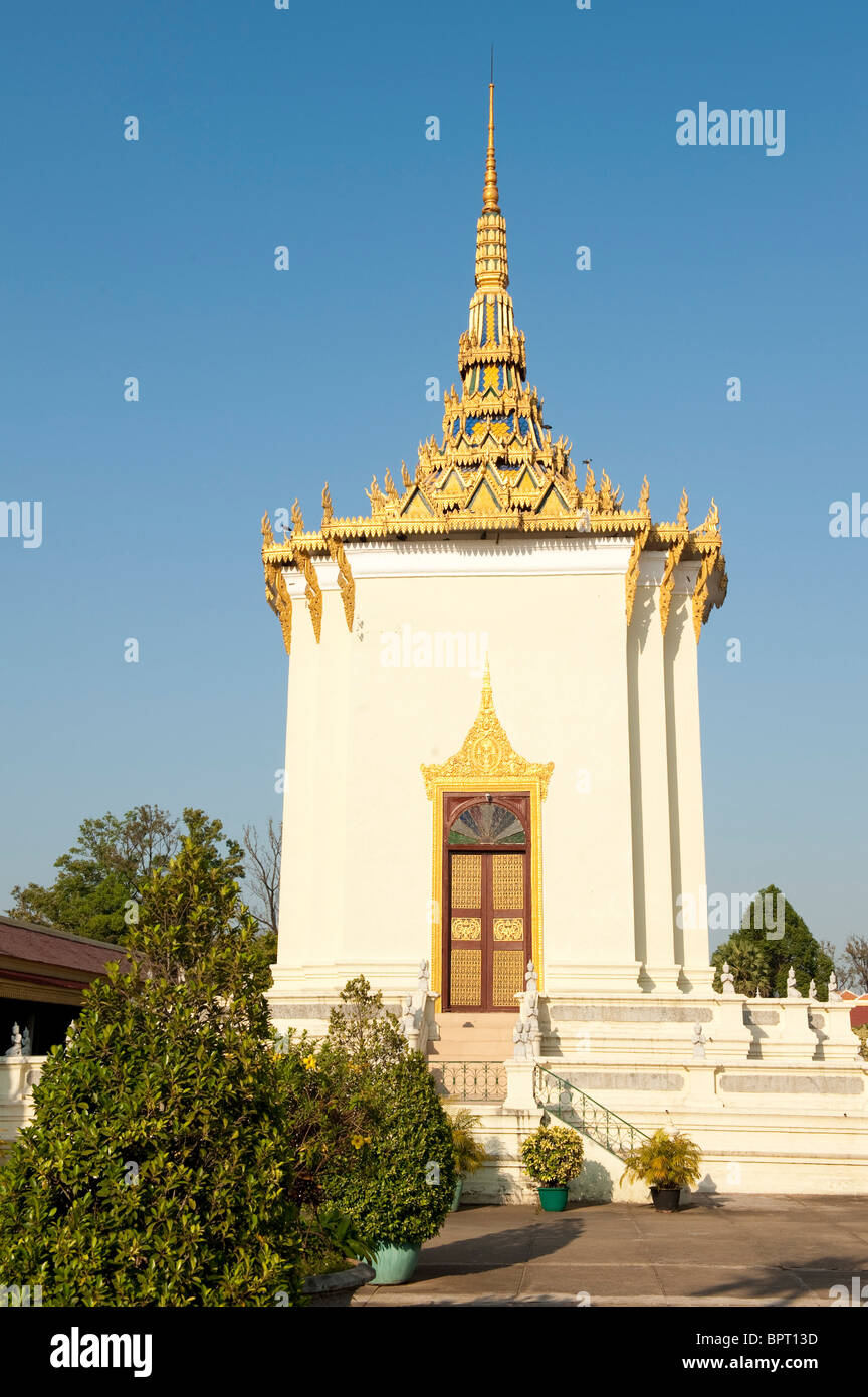 Palais royal du cambodge Banque de photographies et d’images à haute ...