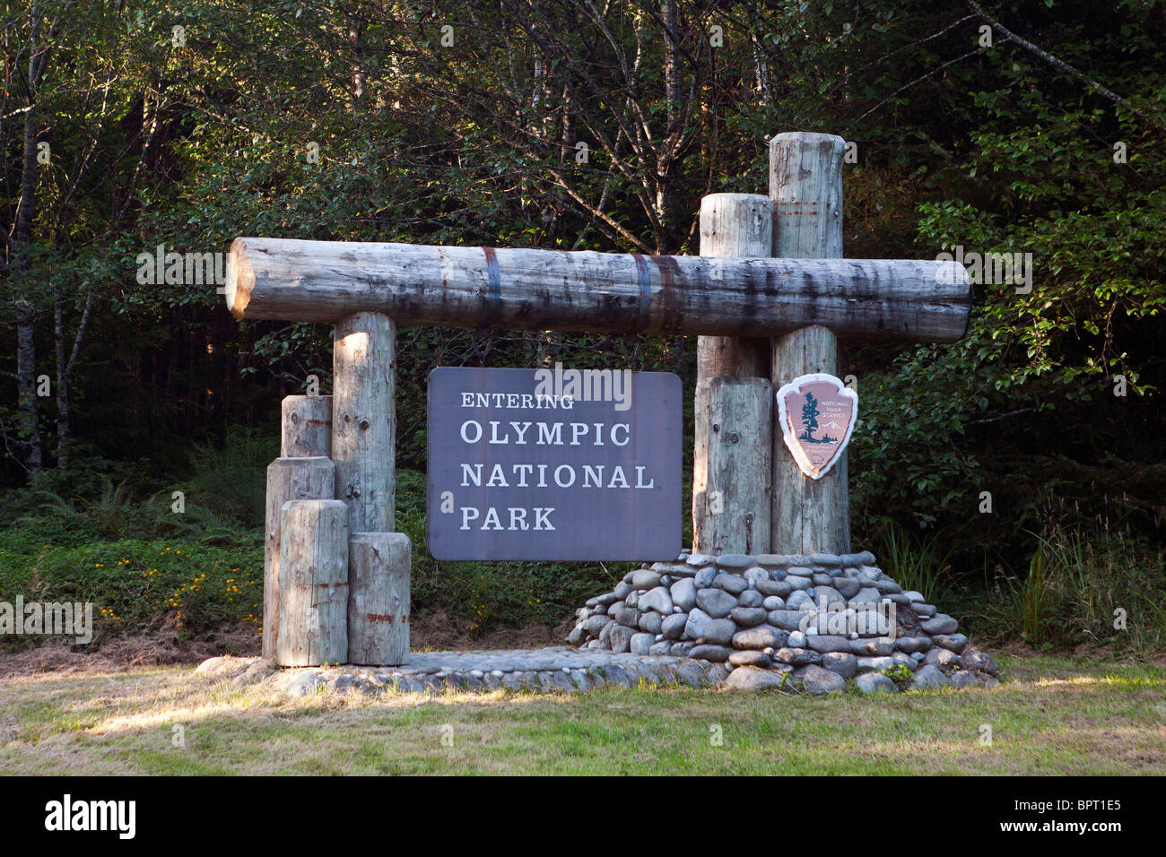 National Park Service welcome sign, Olympic National Park, Washington, United States of America Banque D'Images