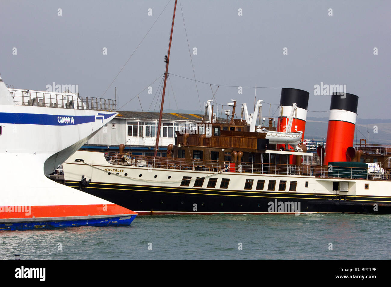 WAVERLEY est le dernier bateau à vapeur de mer dans le monde.Le port de Weymouth dorset england uk go Banque D'Images