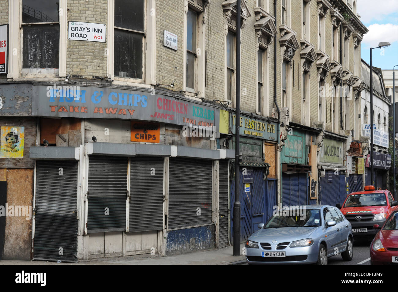 Vieux et bâtiments abandonnés, Gray's Inn Road, King's Cross, Londres, Angleterre, Royaume-Uni Banque D'Images