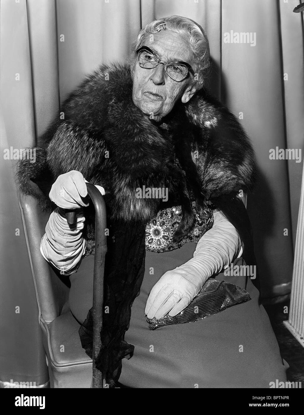 L'ÉCRIVAIN AGATHA CHRISTIE MEURTRE MYSTÈRE ROMANS (1972) Banque D'Images