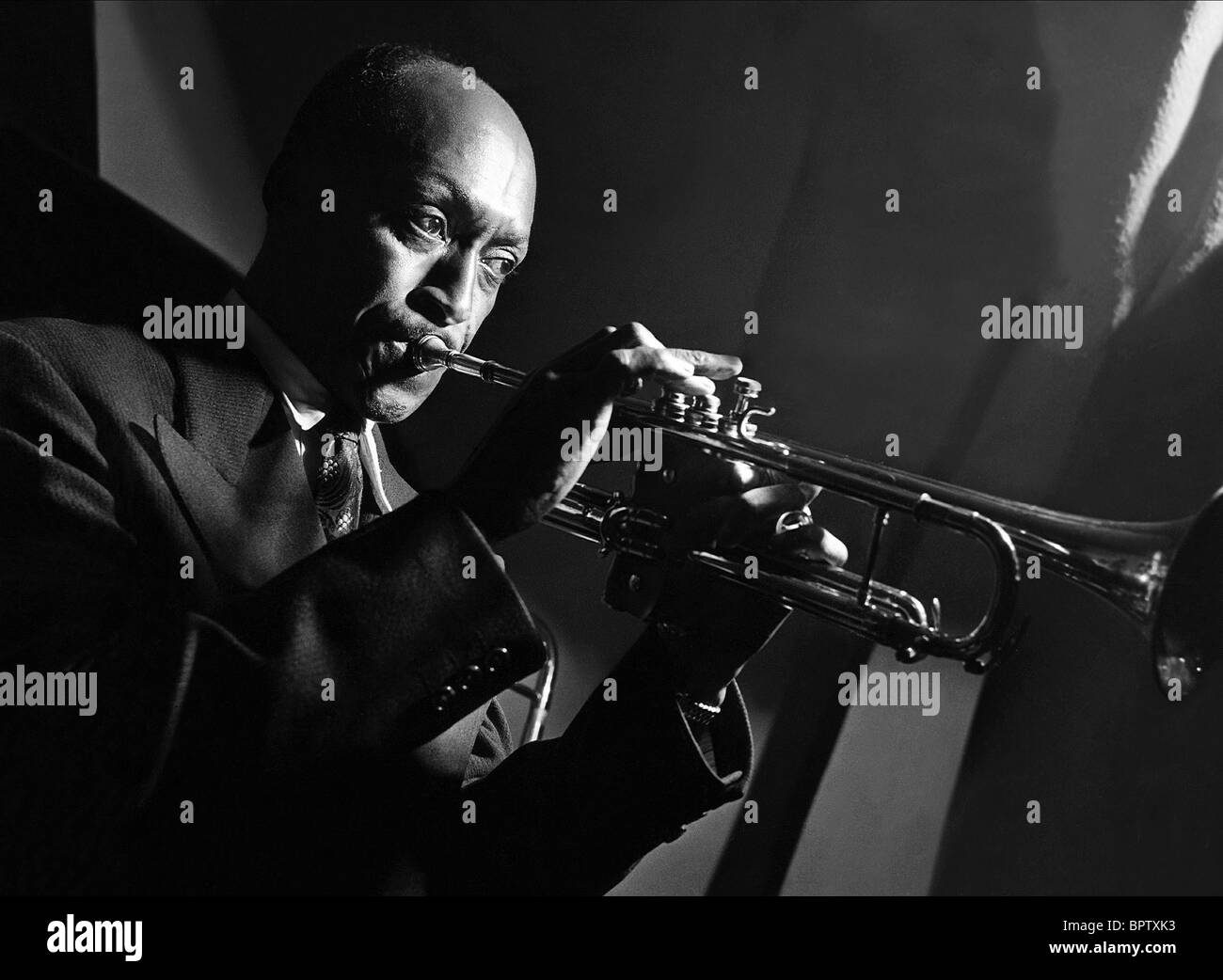 Musicien de jazz Bill Coleman (1943) Banque D'Images