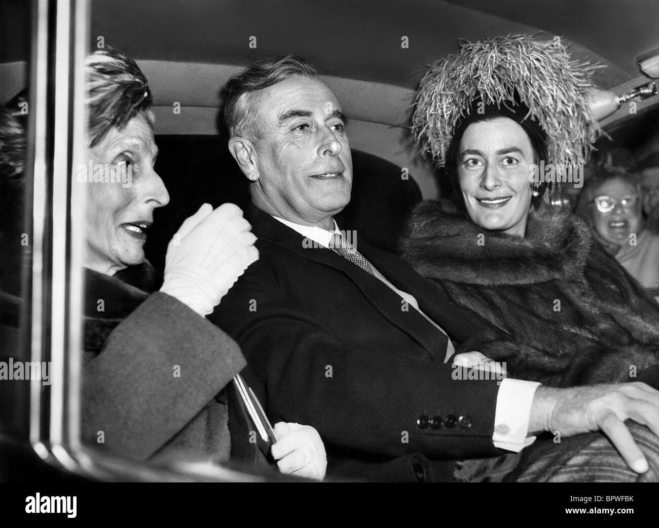 La reine Louise Earl Mountbatten & PAMELA HICKS Famille royale 10 Juin 1960 Banque D'Images
