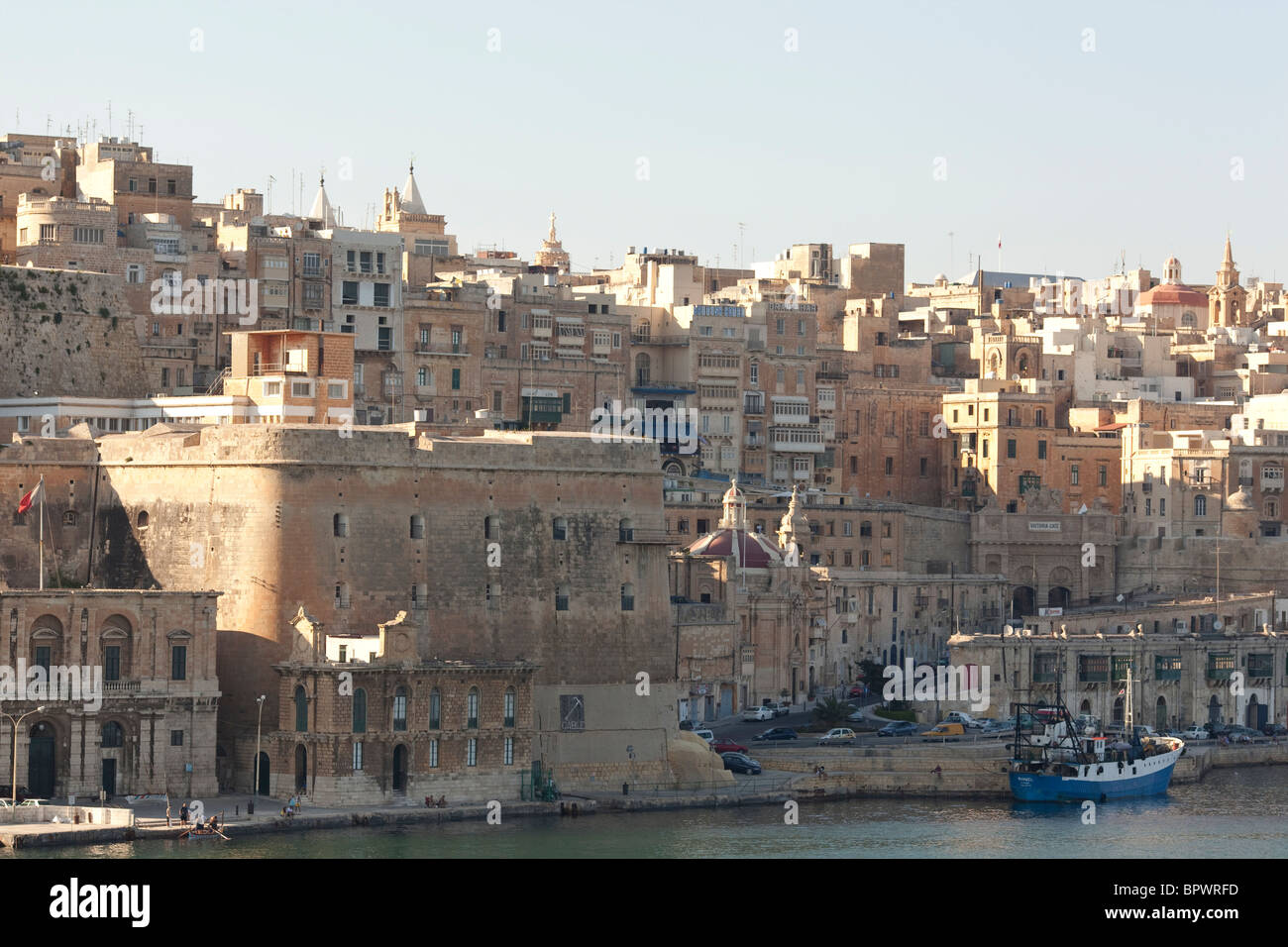 Les trois villes Malte vue sur le port au crépuscule Banque D'Images