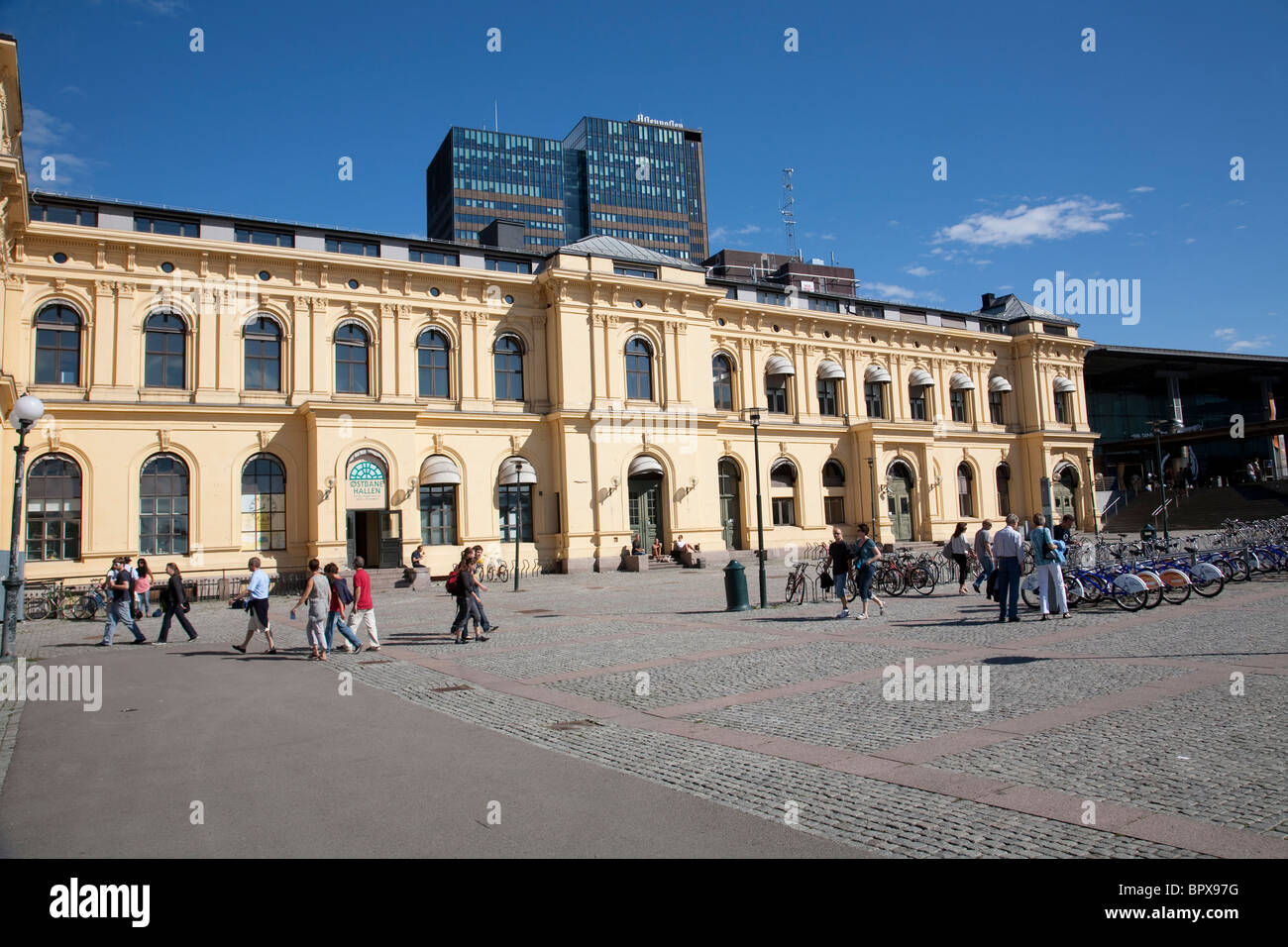 L'ancienne gare de l'est d'Oslo, converti en un centre commercial, une partie de la Gare Centrale d'Oslo, Oslo, Norvège. Banque D'Images