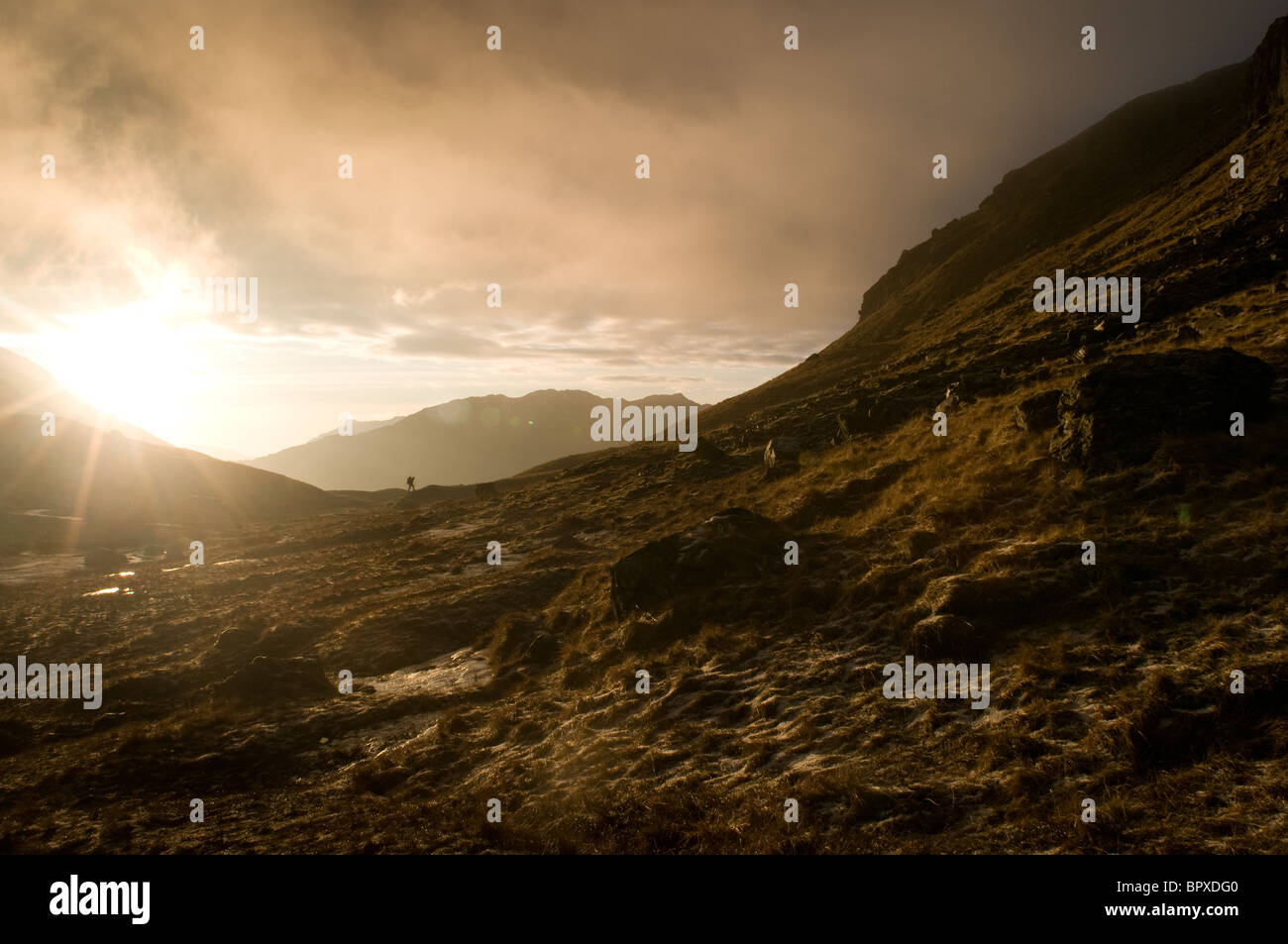 Balades dans la région de Knoydart Silhouette, les Highlands écossais, UK Banque D'Images