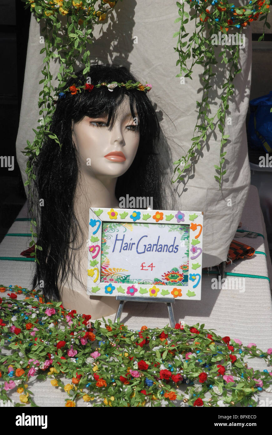 Chapeau de paille fleuri, Fleurs séchées, Origine atelier floral